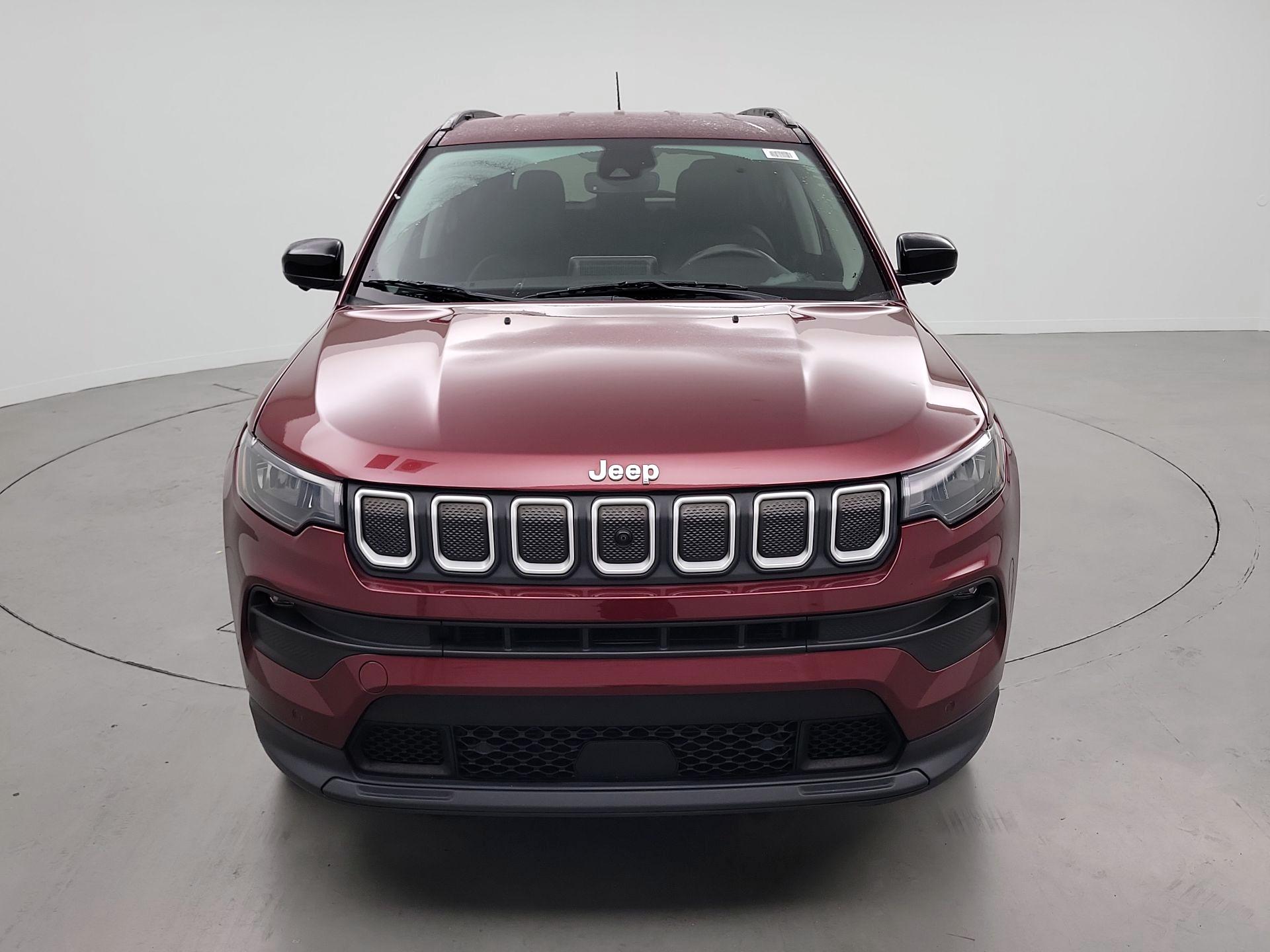 Thumbnail: 2022 Jeep Compass - 2