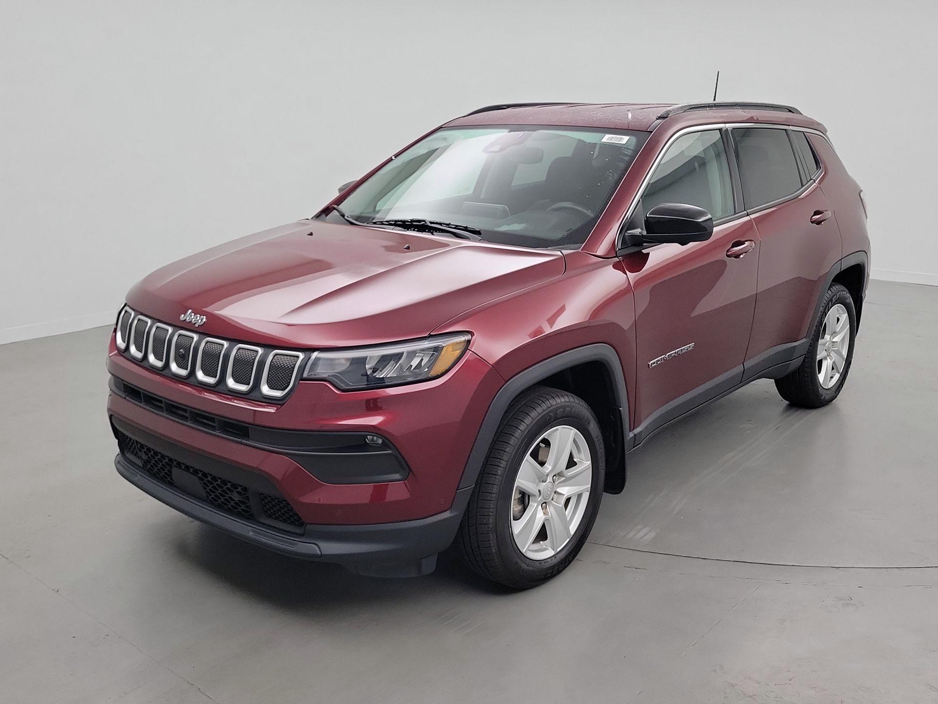 Thumbnail: 2022 Jeep Compass - 3
