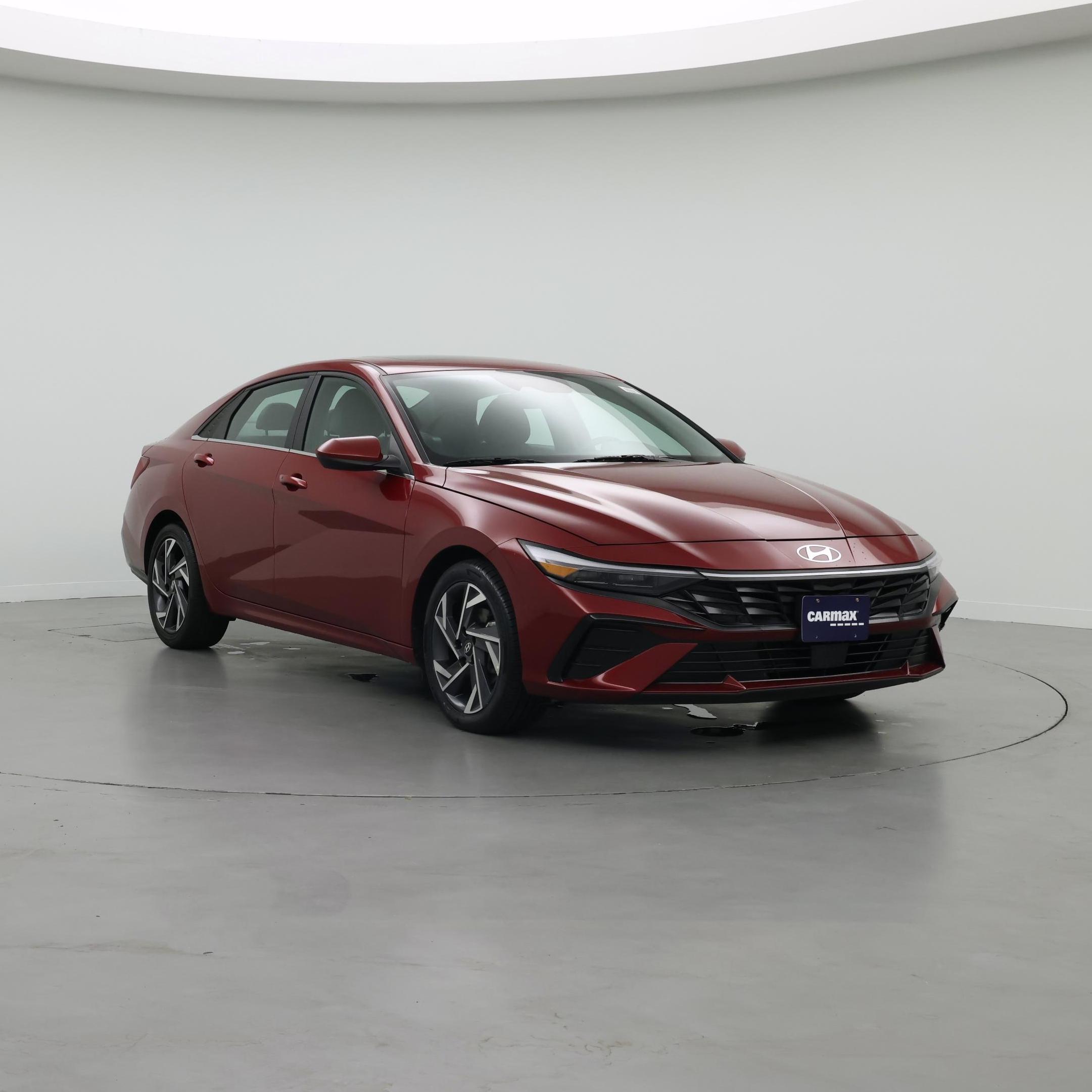 Red 2025 Hyundai Elantra SEL Convenience FWD Sedan Front-Wheel Drive Automatic