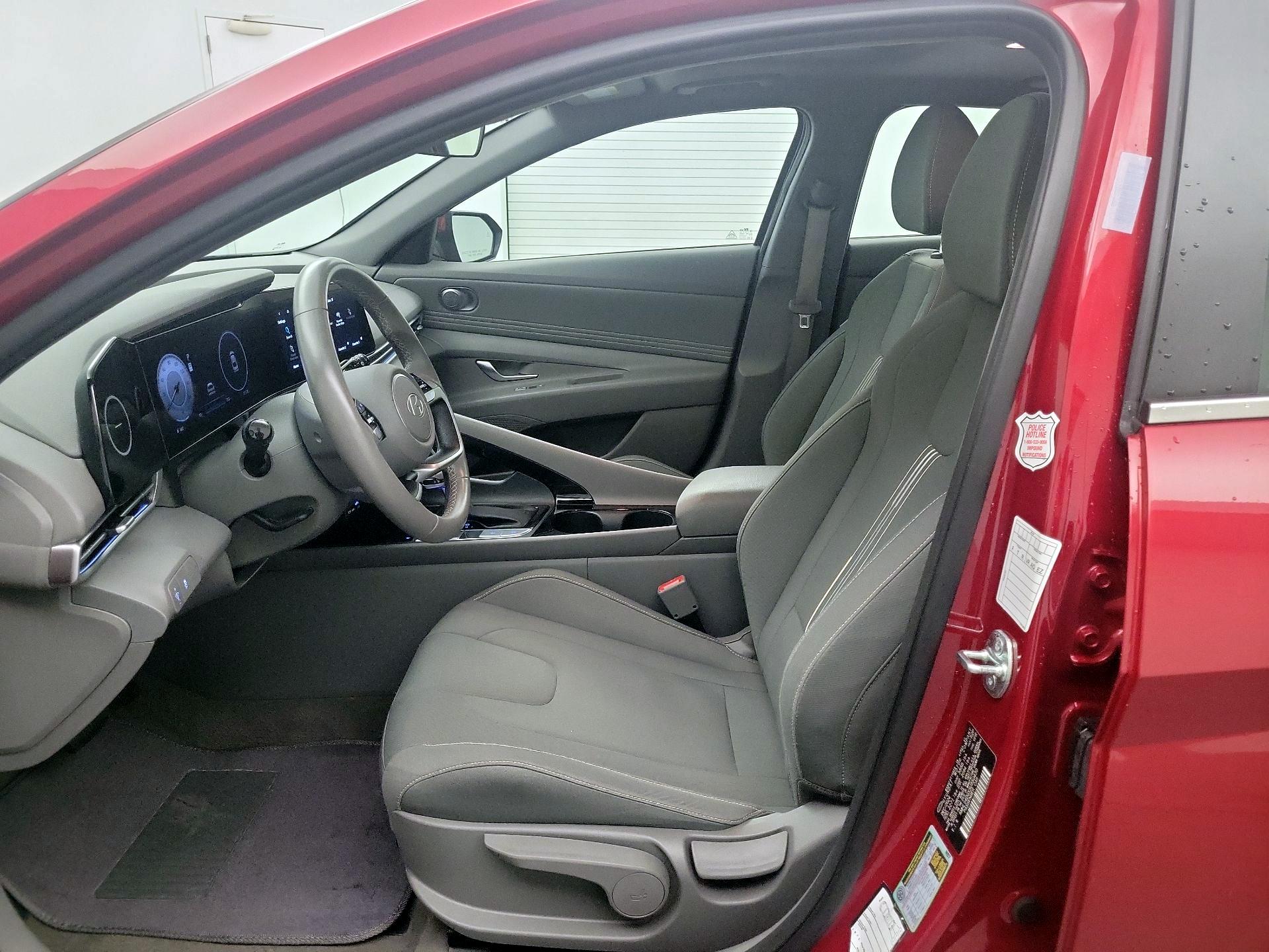Thumbnail: 2025 Hyundai Elantra - 11