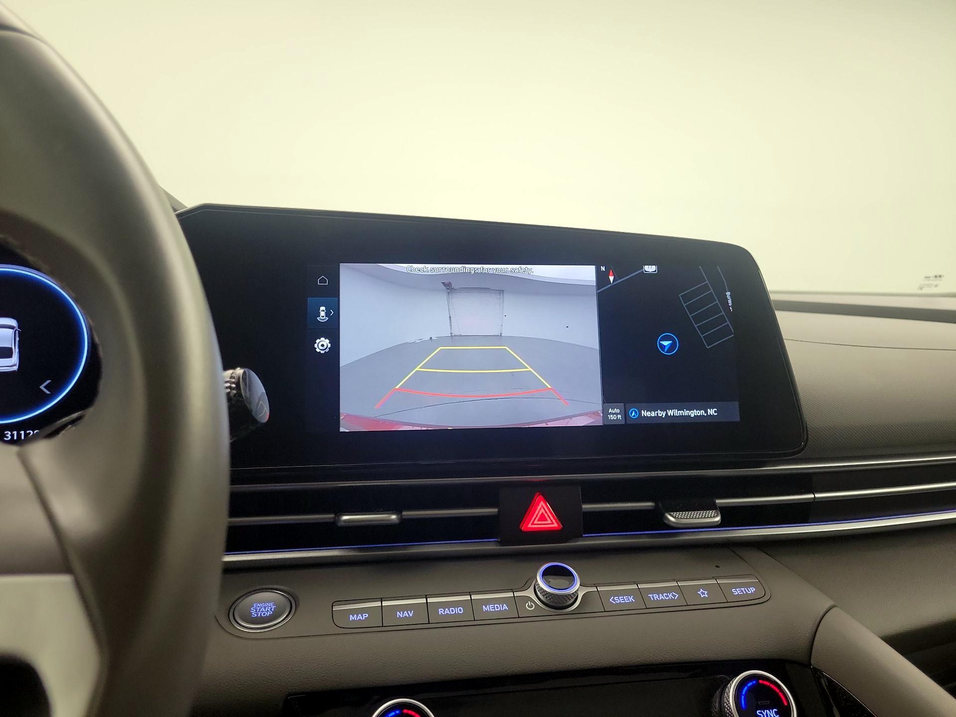 Thumbnail: 2025 Hyundai Elantra - 15