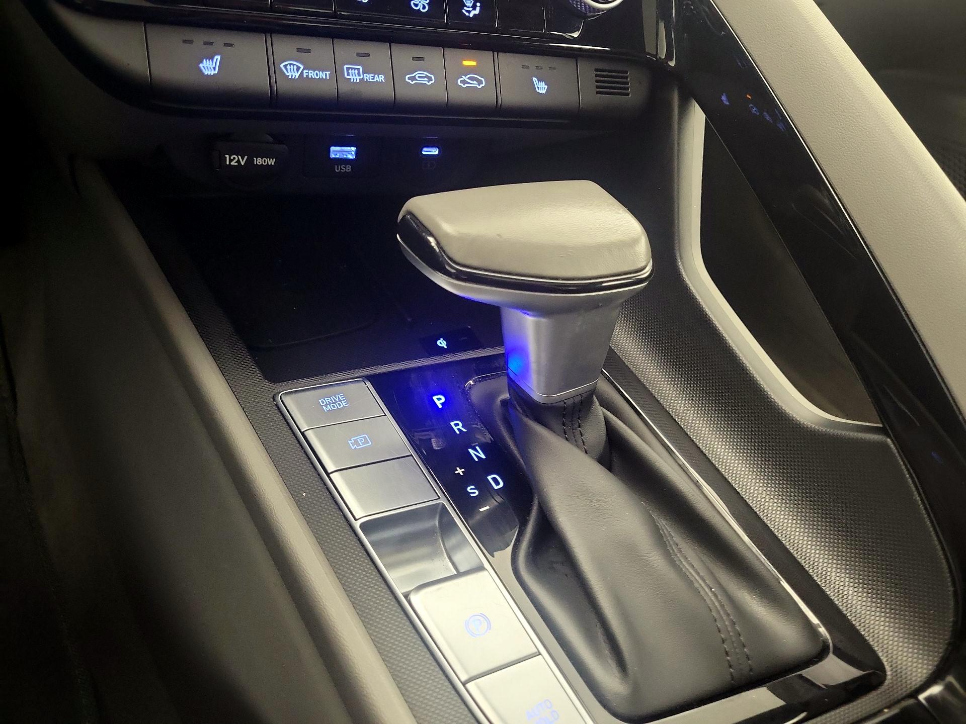 Thumbnail: 2025 Hyundai Elantra - 18