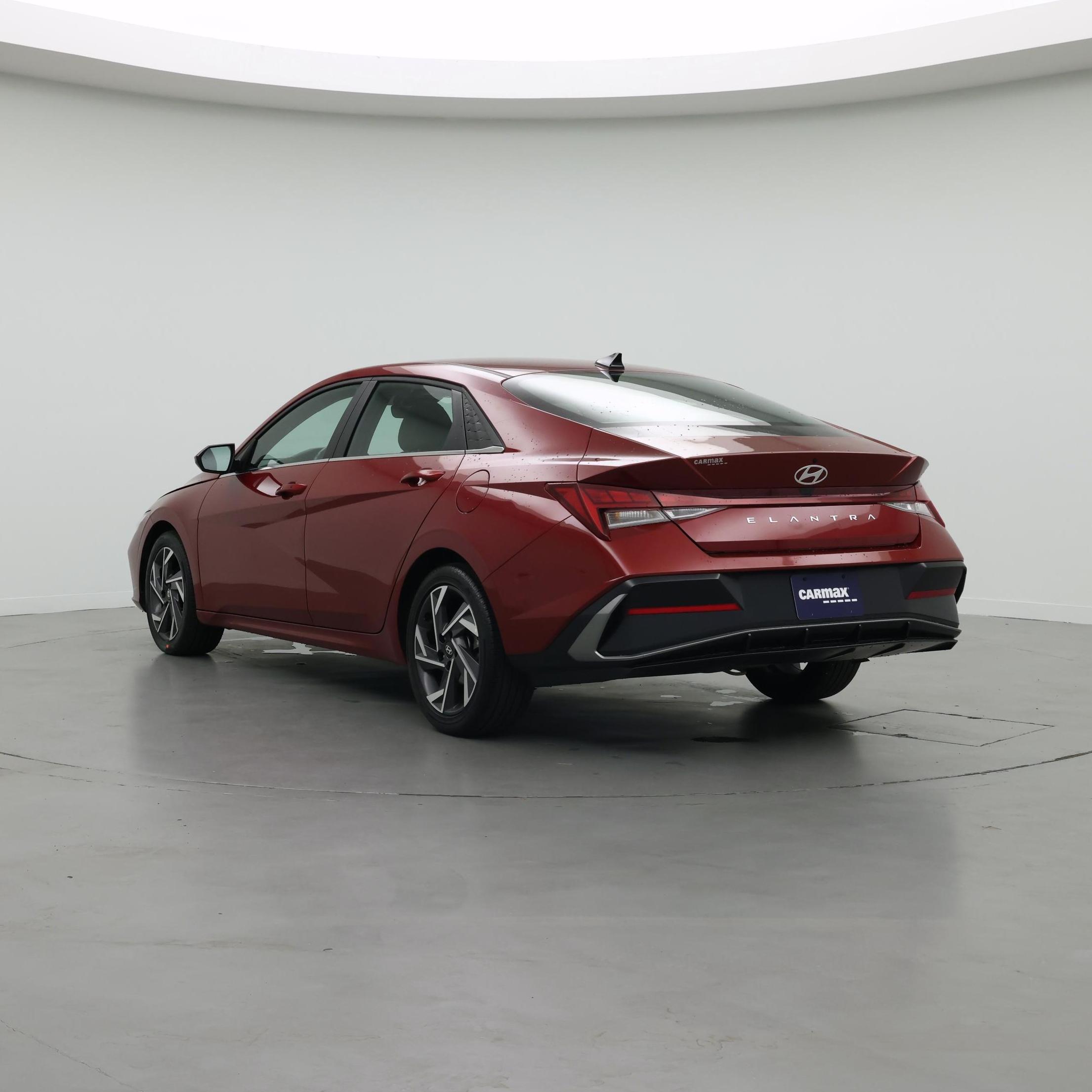 Thumbnail: 2025 Hyundai Elantra - 2