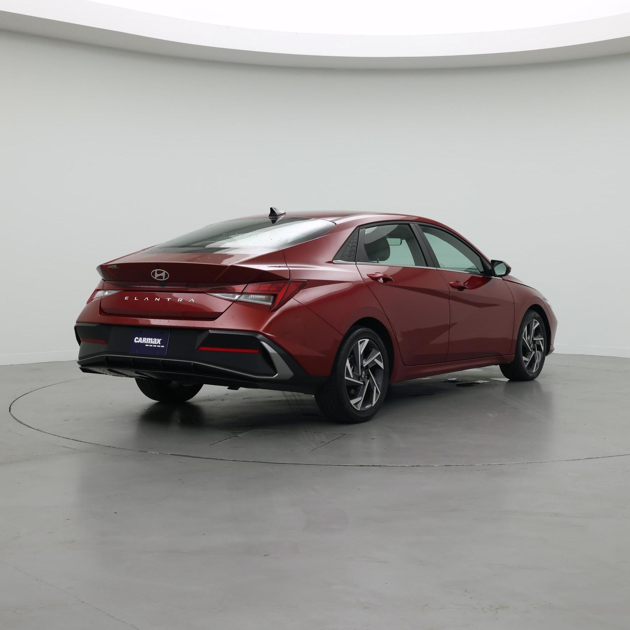 Thumbnail: 2025 Hyundai Elantra - 8