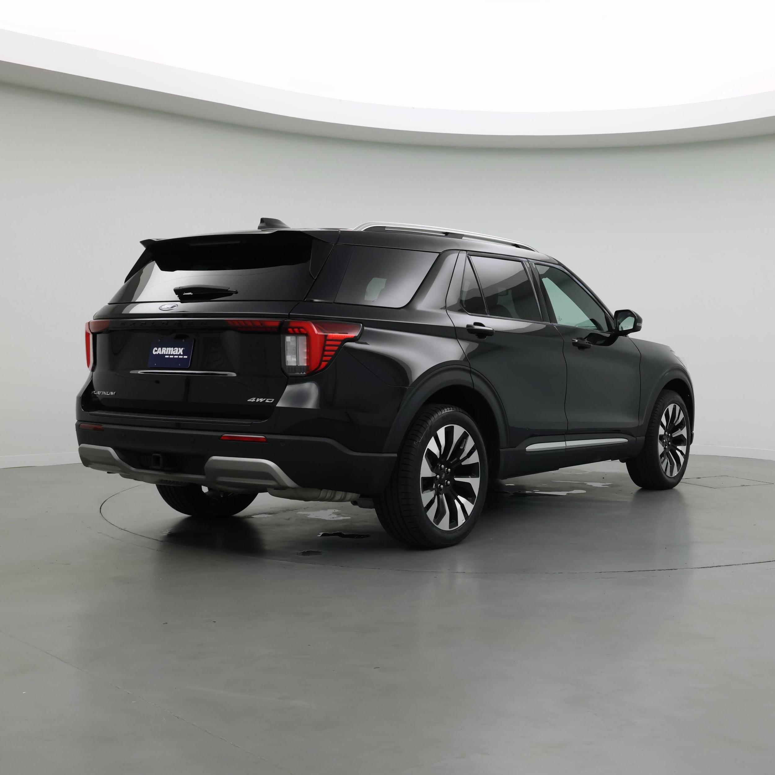 Thumbnail: 2025 Ford Explorer - 8