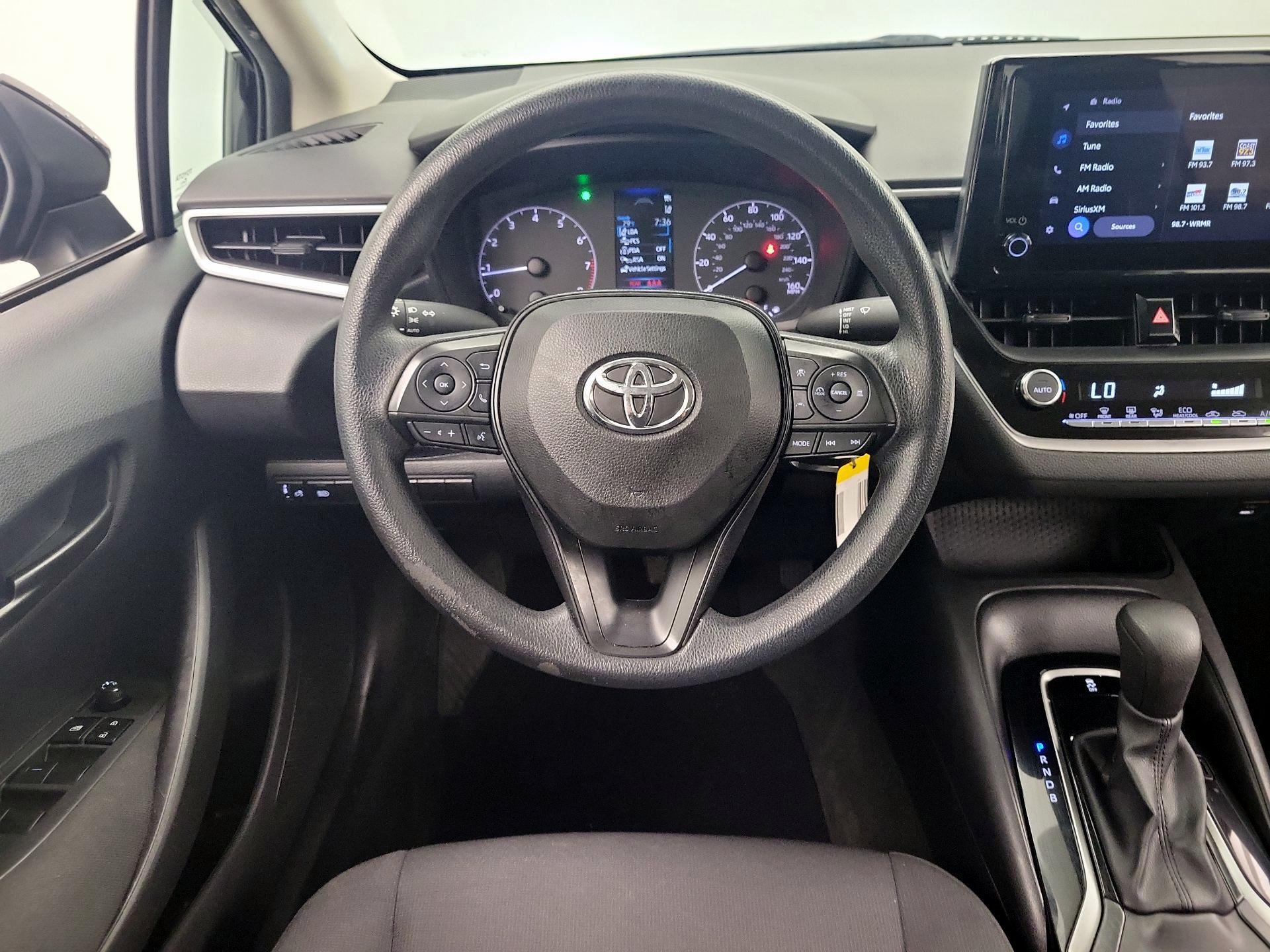 Thumbnail: 2023 Toyota Corolla - 10