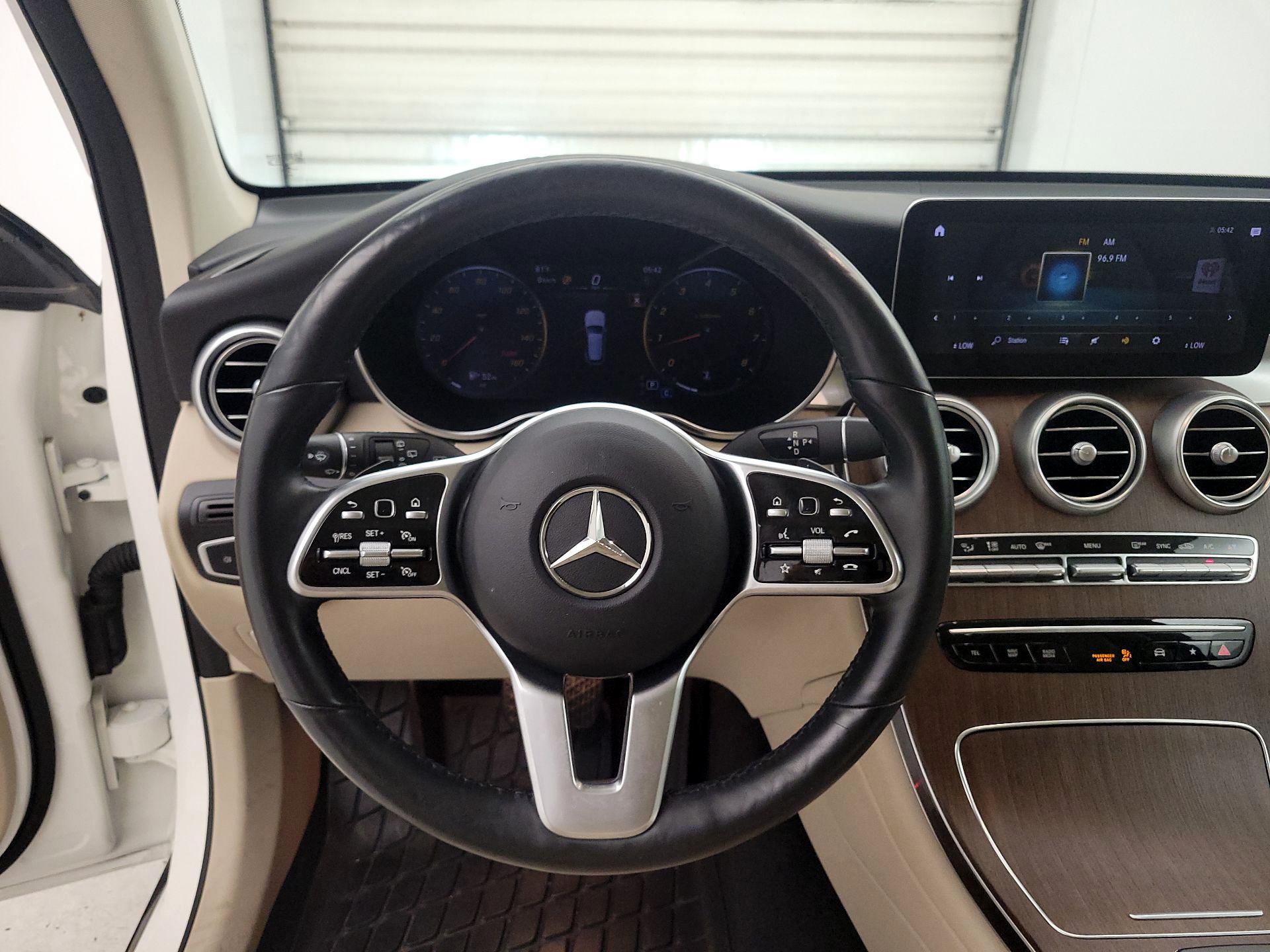 Thumbnail: 2021 Mercedes-Benz GLC - 10