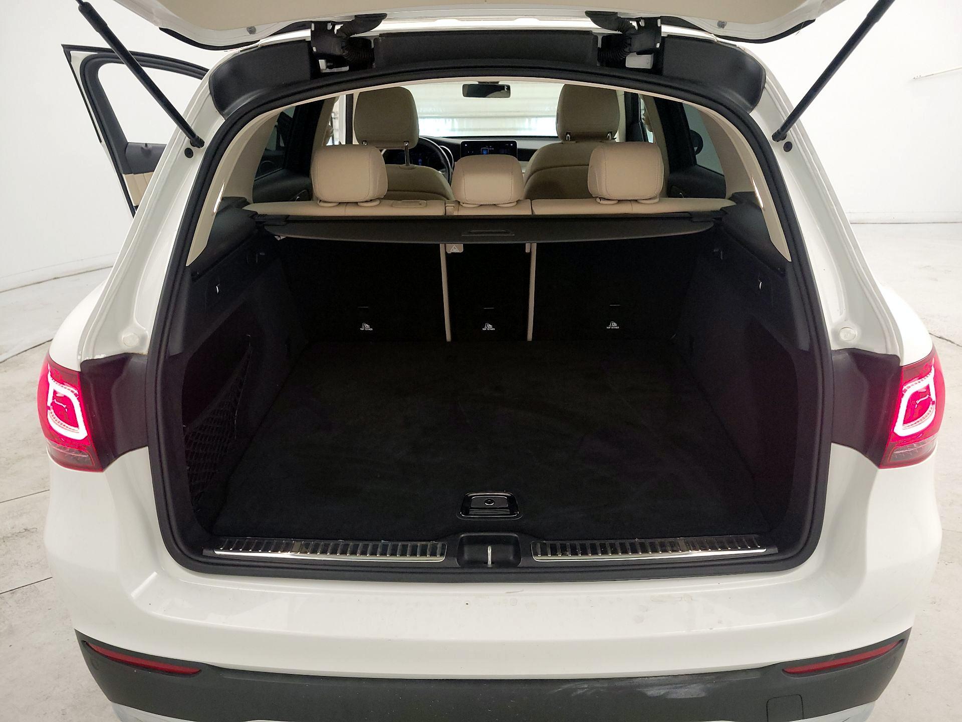 Thumbnail: 2021 Mercedes-Benz GLC - 20