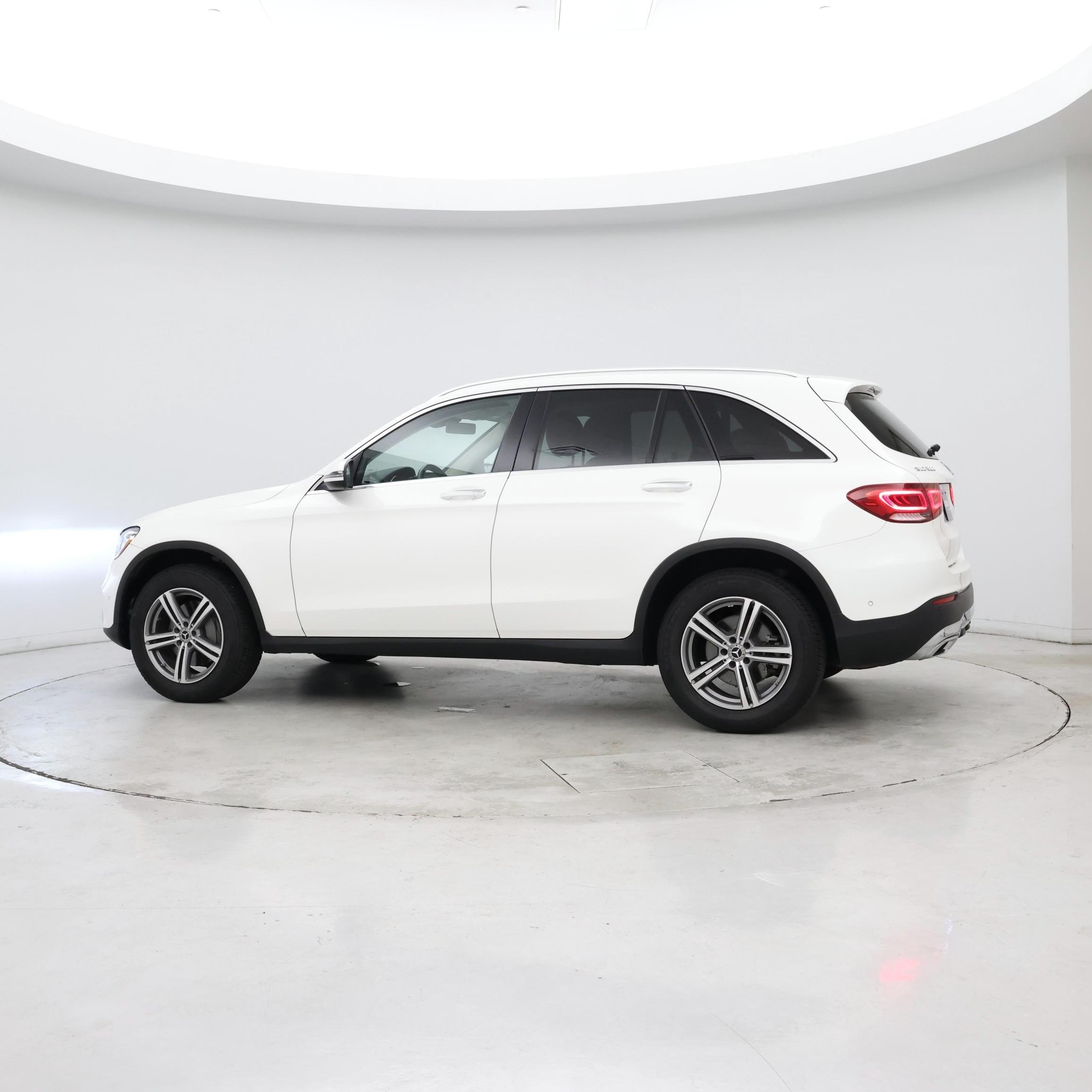 Thumbnail: 2021 Mercedes-Benz GLC - 3