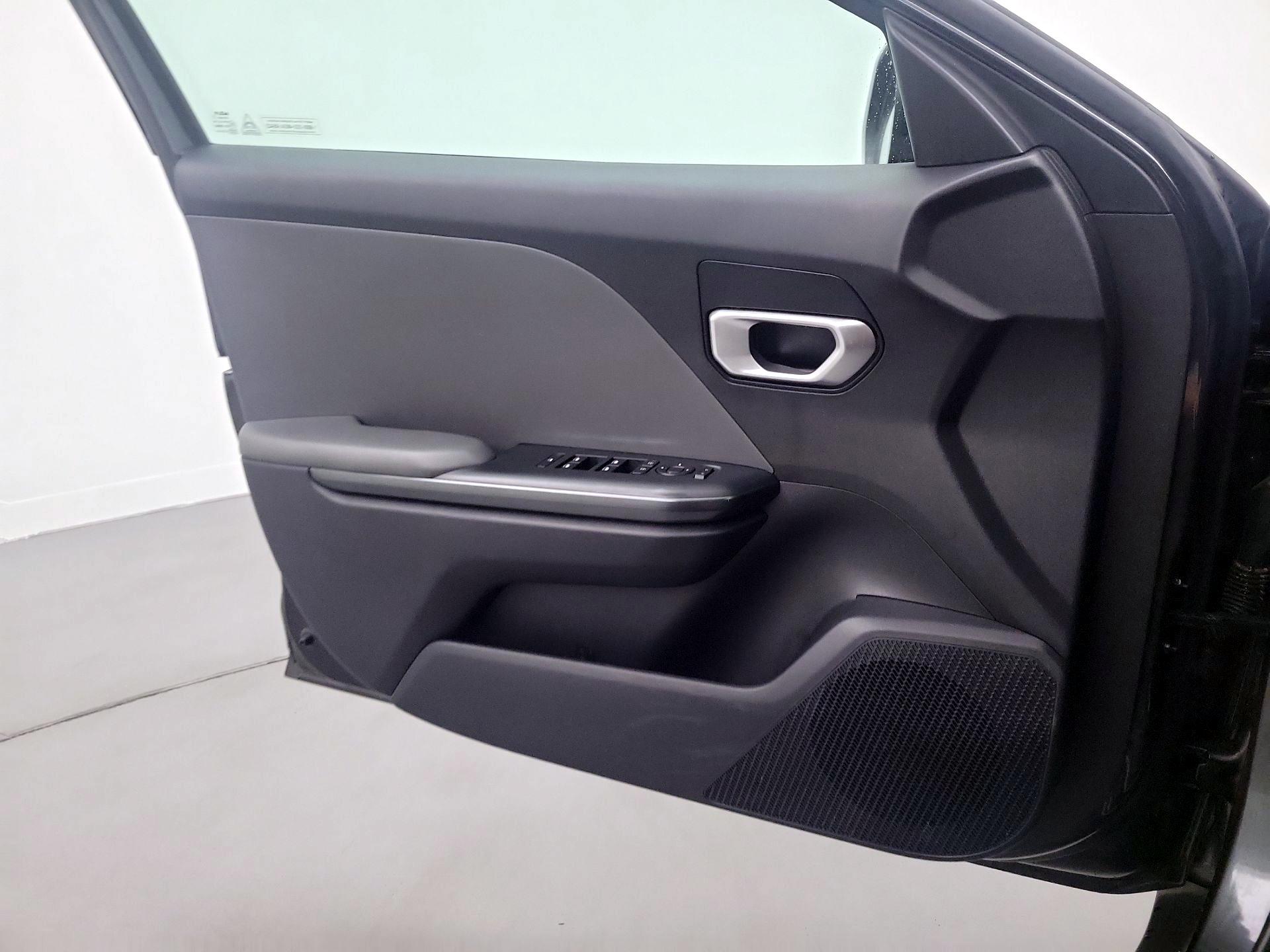 Thumbnail: 2025 Kia K4 - 12