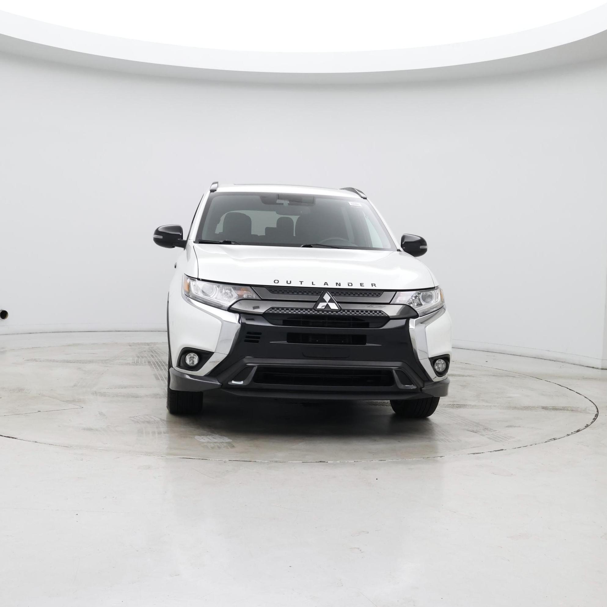 Thumbnail: 2020 Mitsubishi Outlander - 5