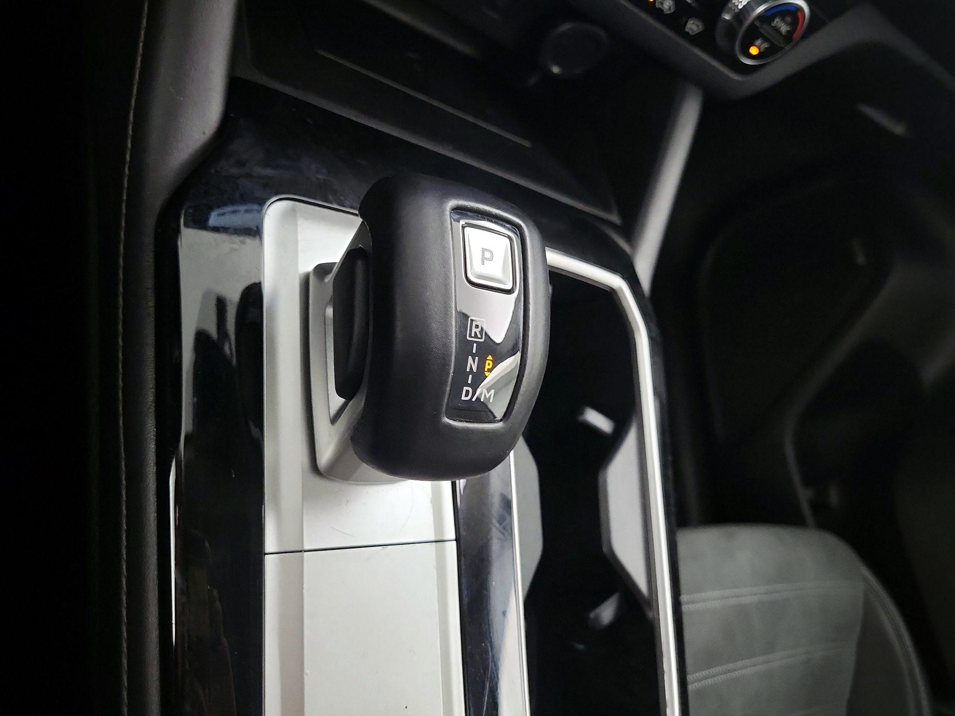 Thumbnail: 2025 Mitsubishi Outlander - 18