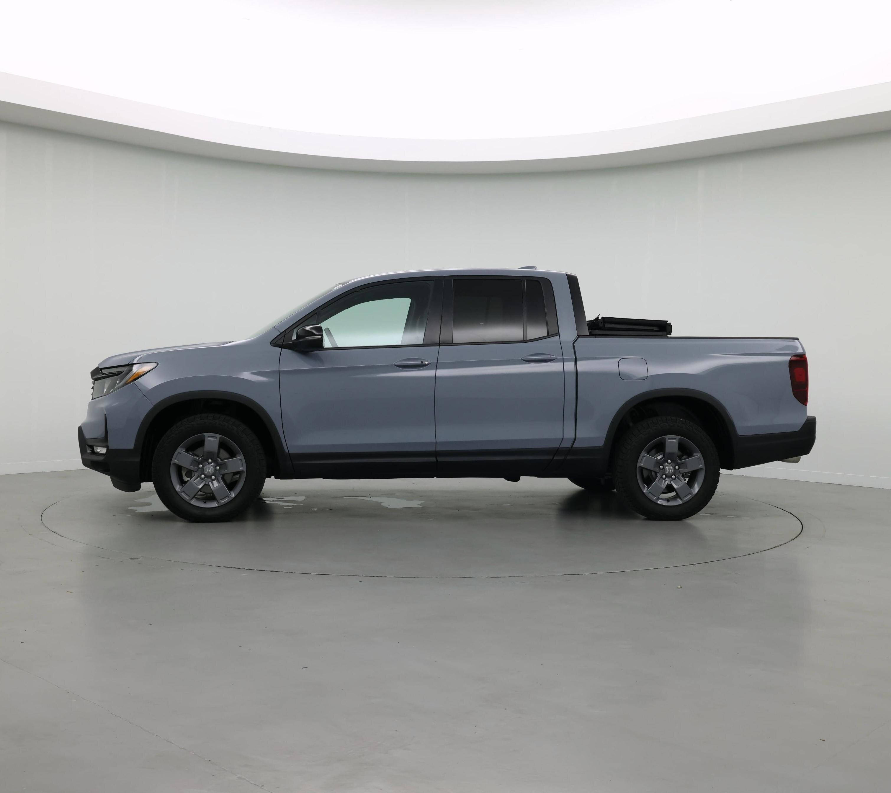 Thumbnail: 2024 Honda Ridgeline - 3