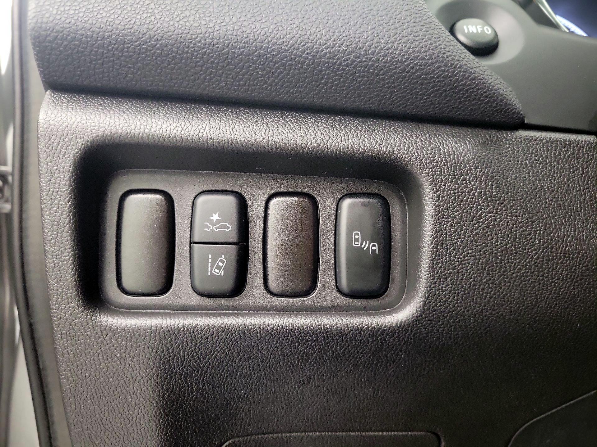 Thumbnail: 2025 Mitsubishi Outlander Sport - 13