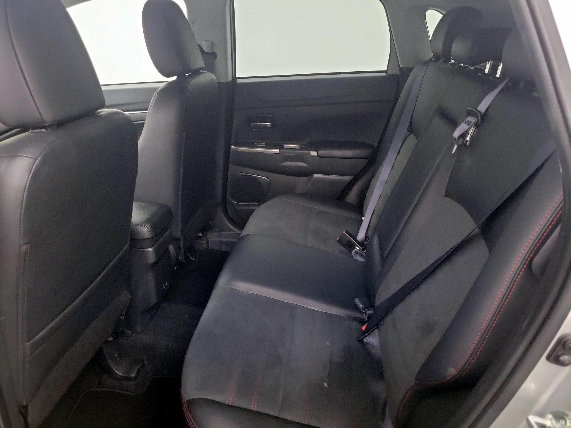 Thumbnail: 2025 Mitsubishi Outlander Sport - 19