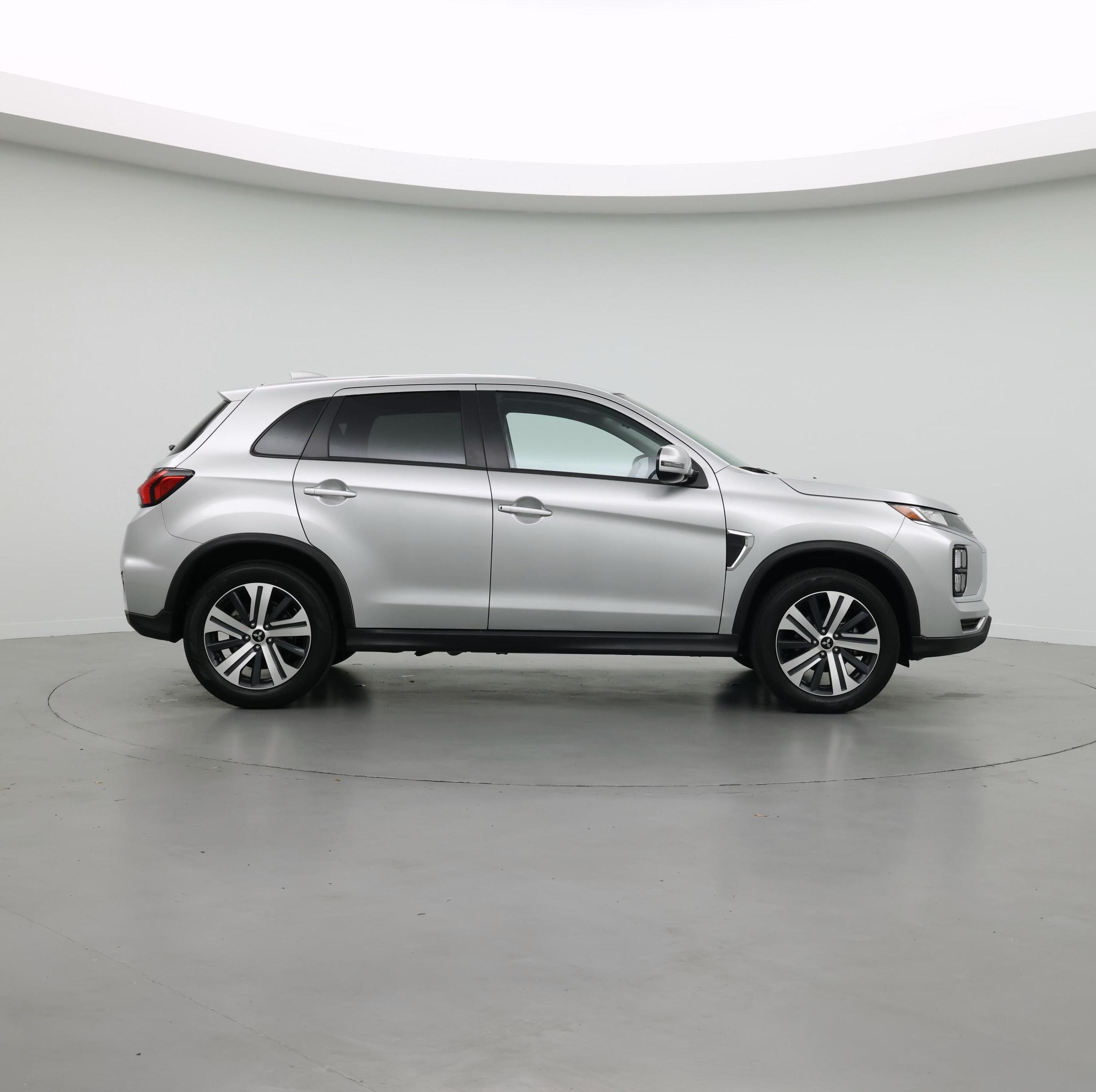 Thumbnail: 2025 Mitsubishi Outlander Sport - 7