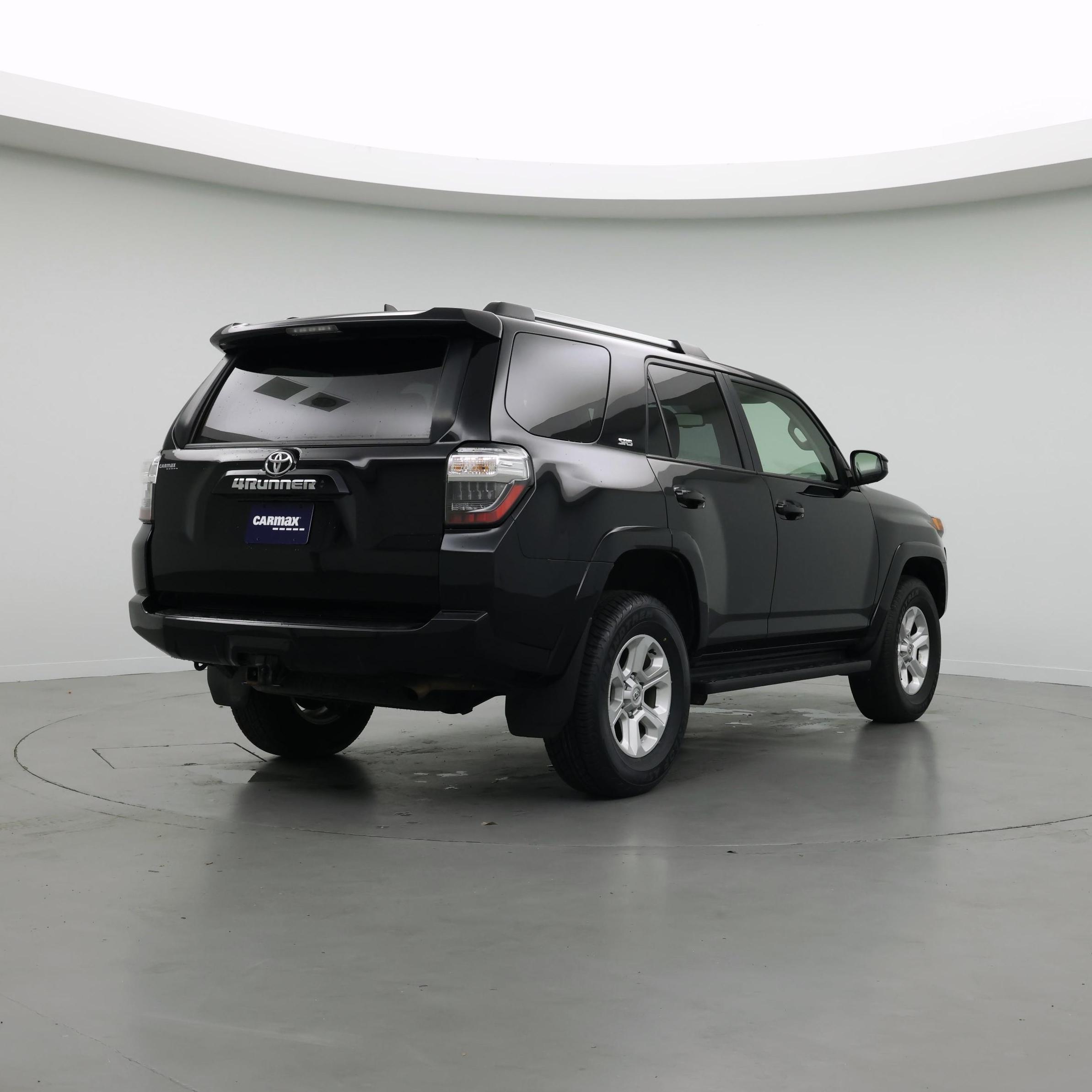 Thumbnail: 2024 Toyota 4Runner - 8