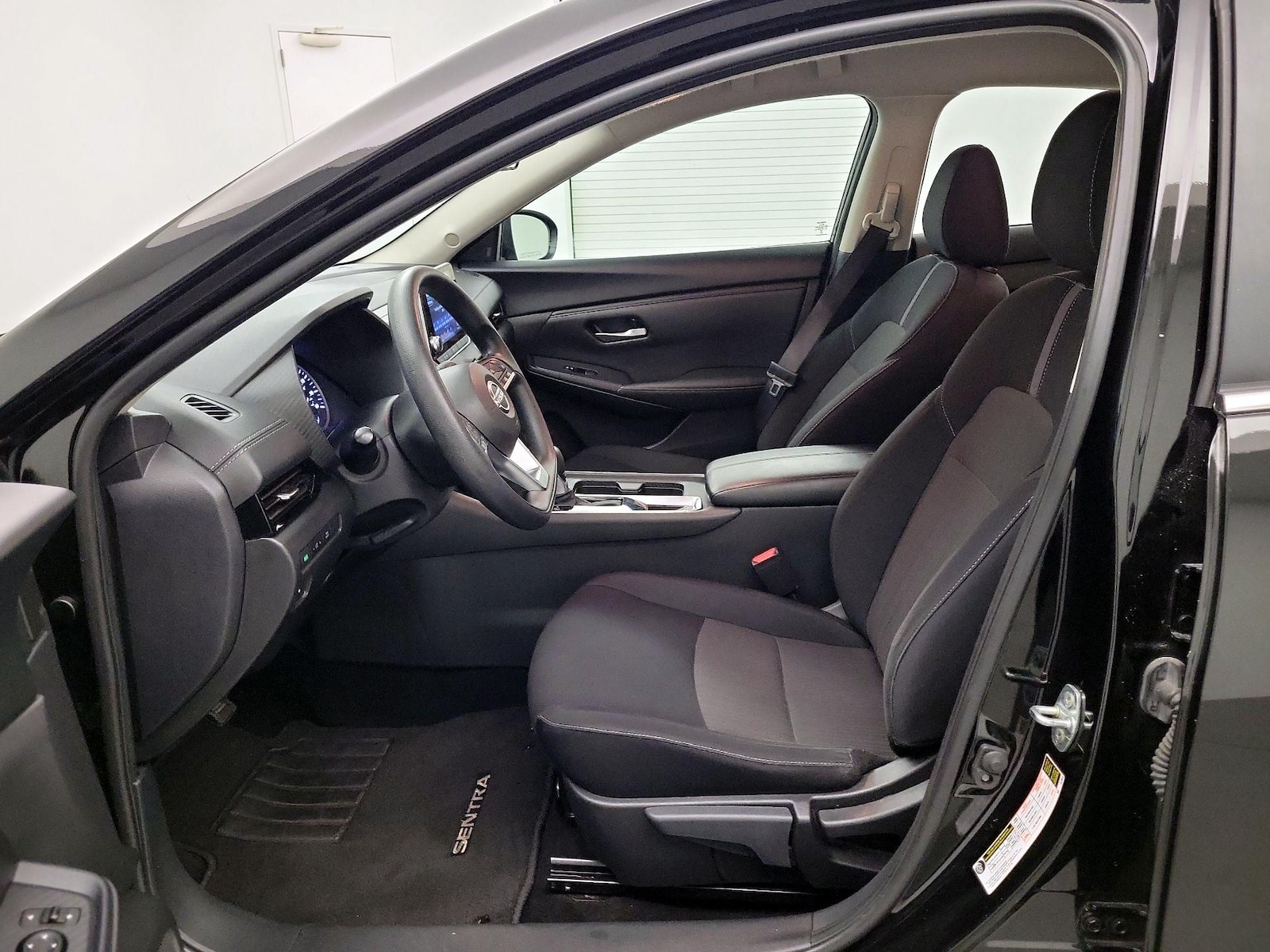 2024 Nissan Sentra SV - Photo 12