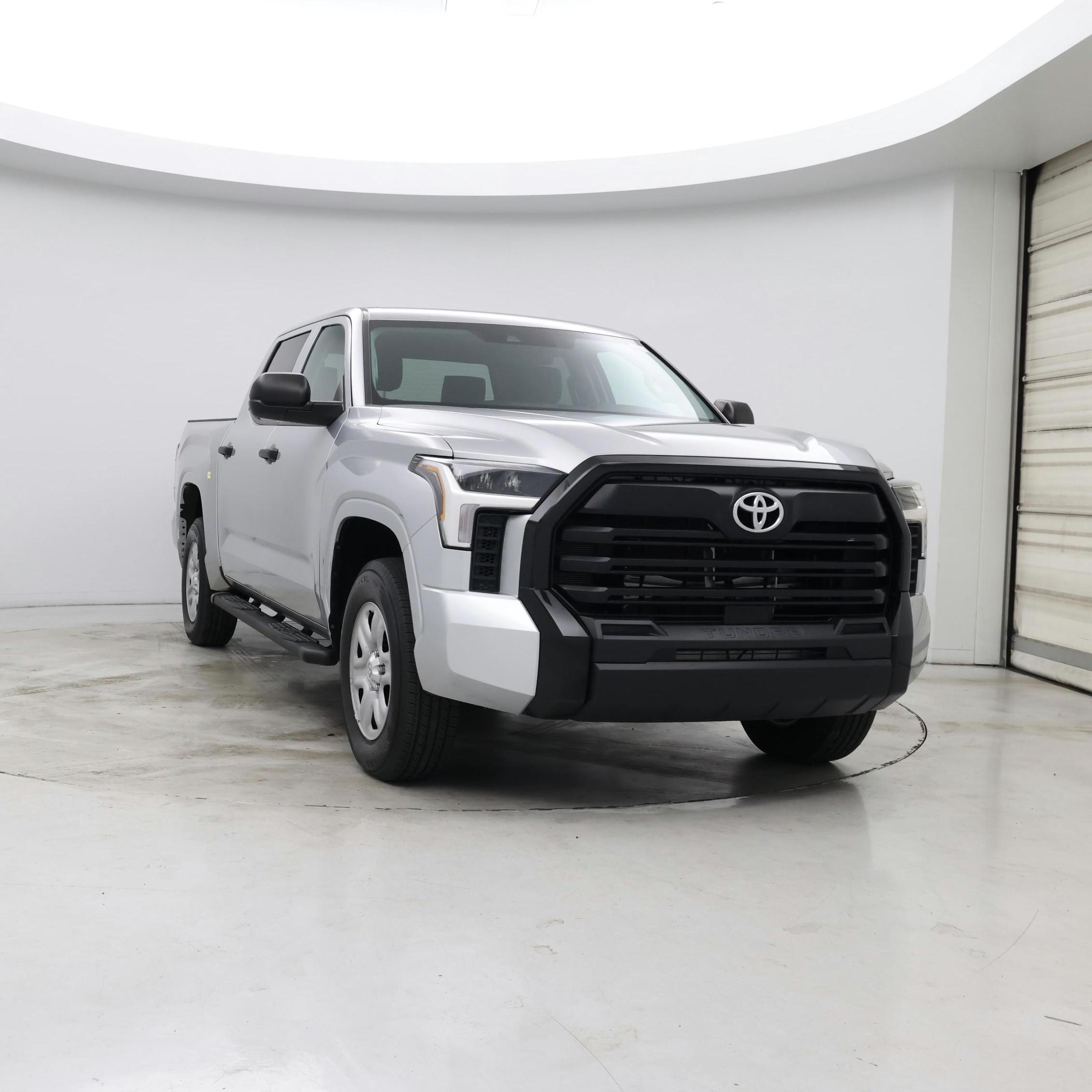 Thumbnail: 2023 Toyota Tundra - 5