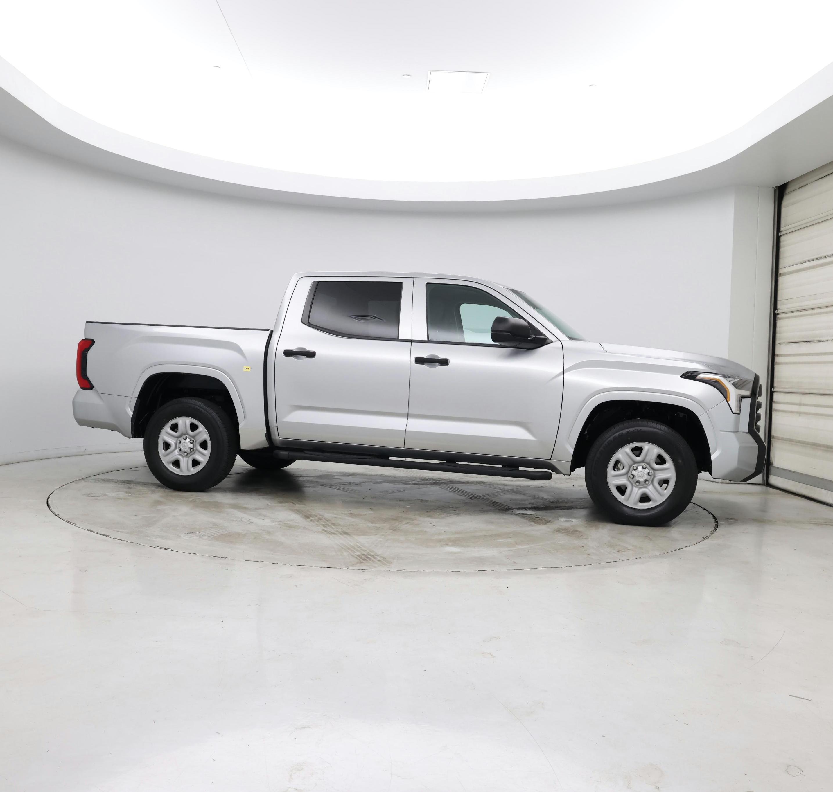 Thumbnail: 2023 Toyota Tundra - 7