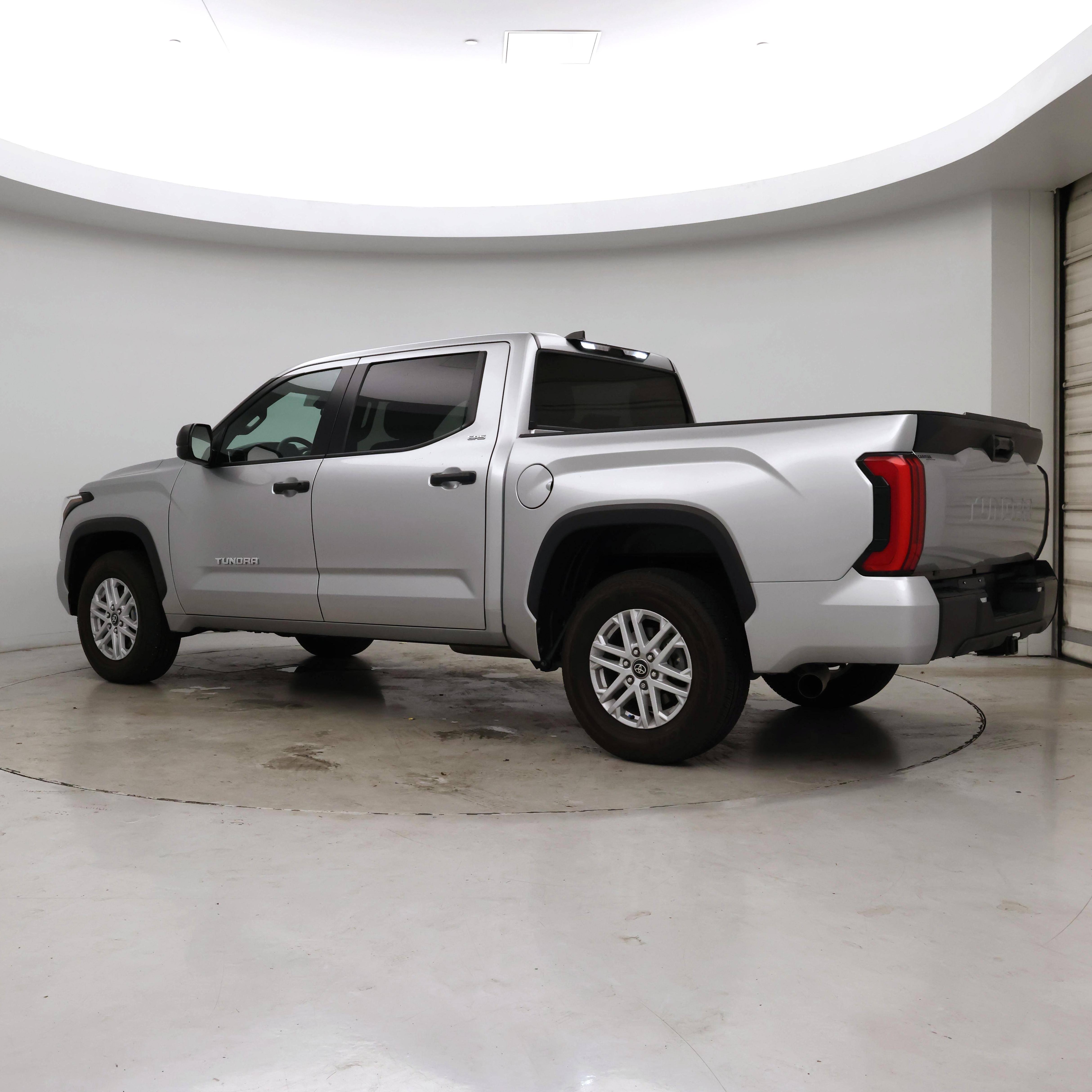 Thumbnail: 2025 Toyota Tundra - 2