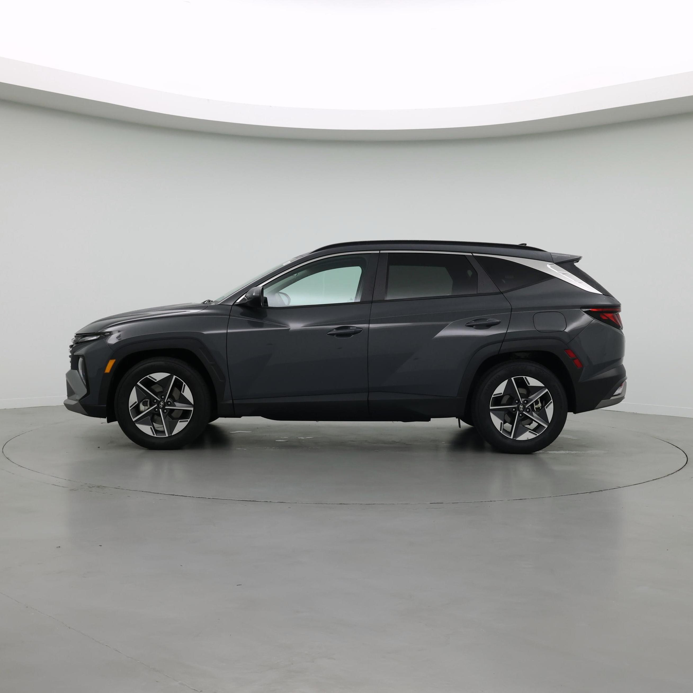 Thumbnail: 2025 Hyundai Tucson - 3