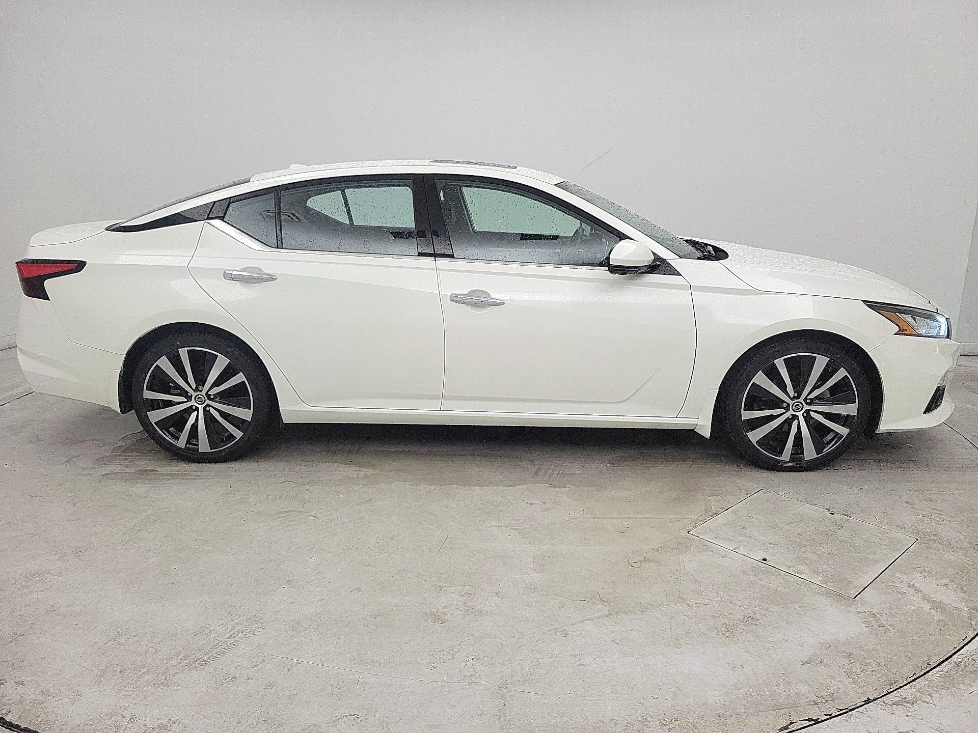 Thumbnail: 2020 Nissan Altima - 4