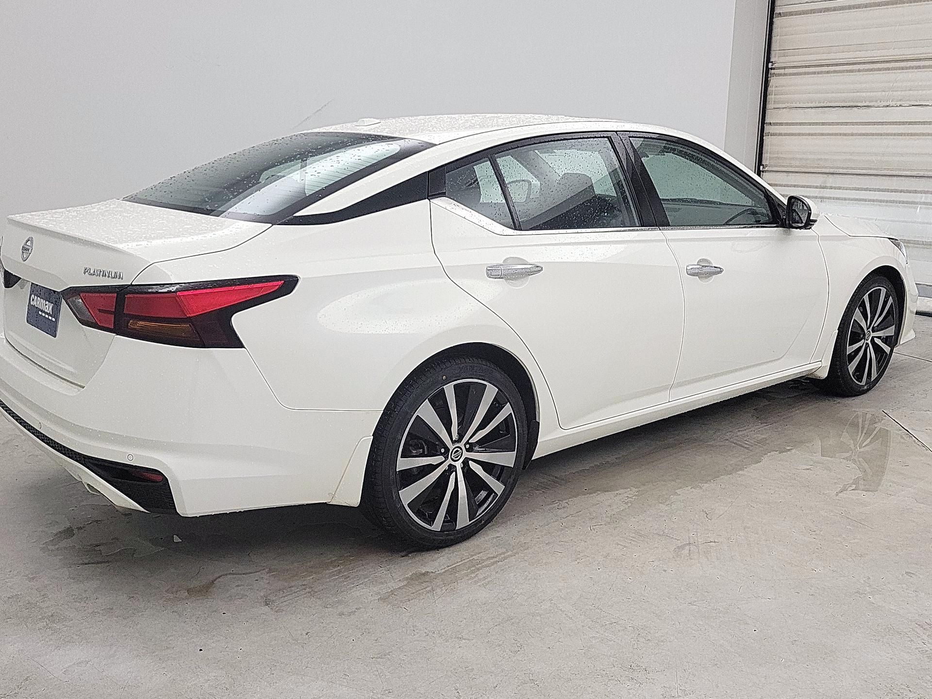 Thumbnail: 2020 Nissan Altima - 5