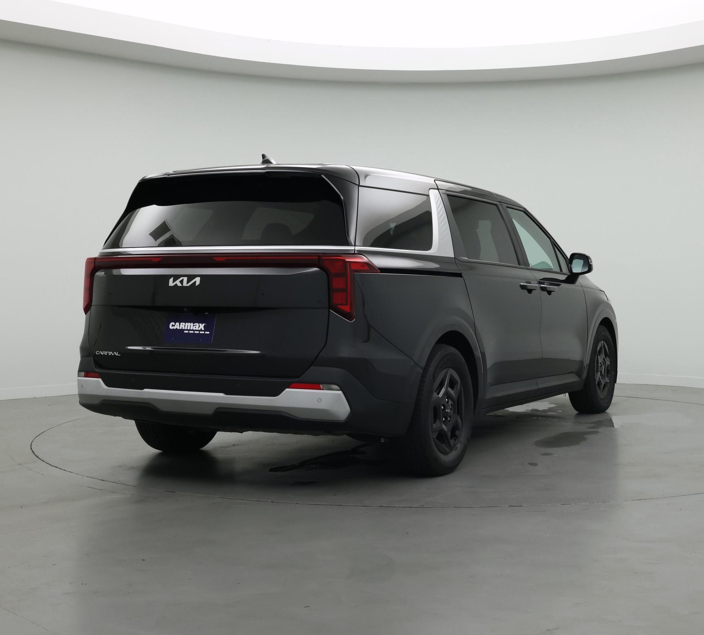 Thumbnail: 2025 Kia Carnival - 8