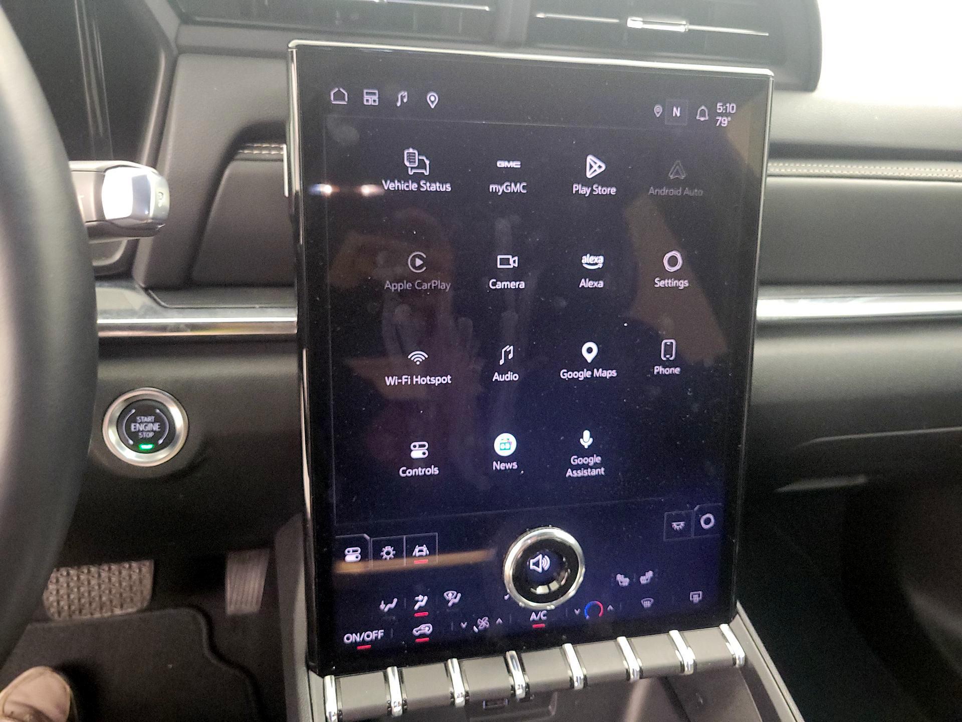 Thumbnail: 2025 GMC Terrain - 16