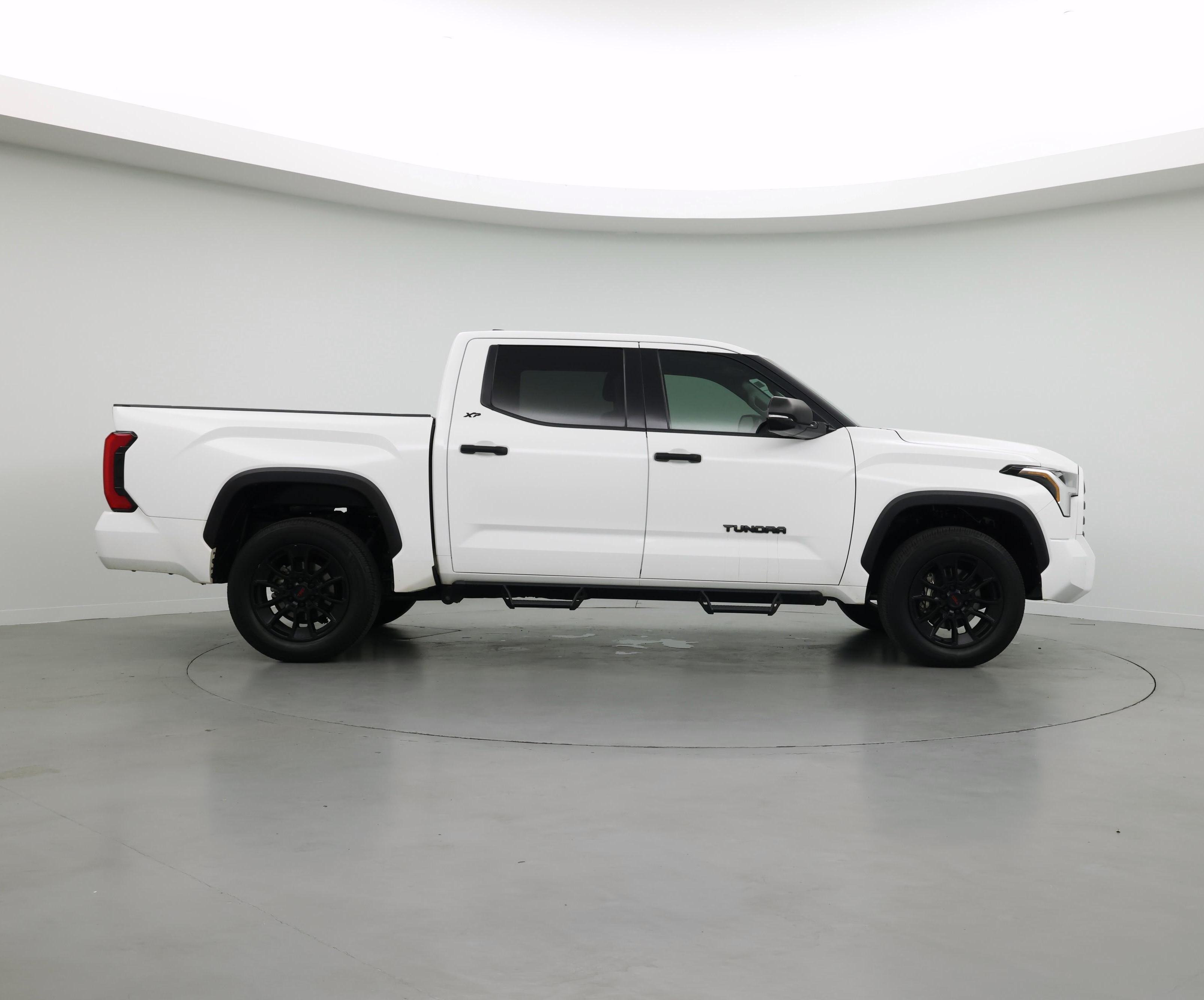 Thumbnail: 2023 Toyota Tundra - 7