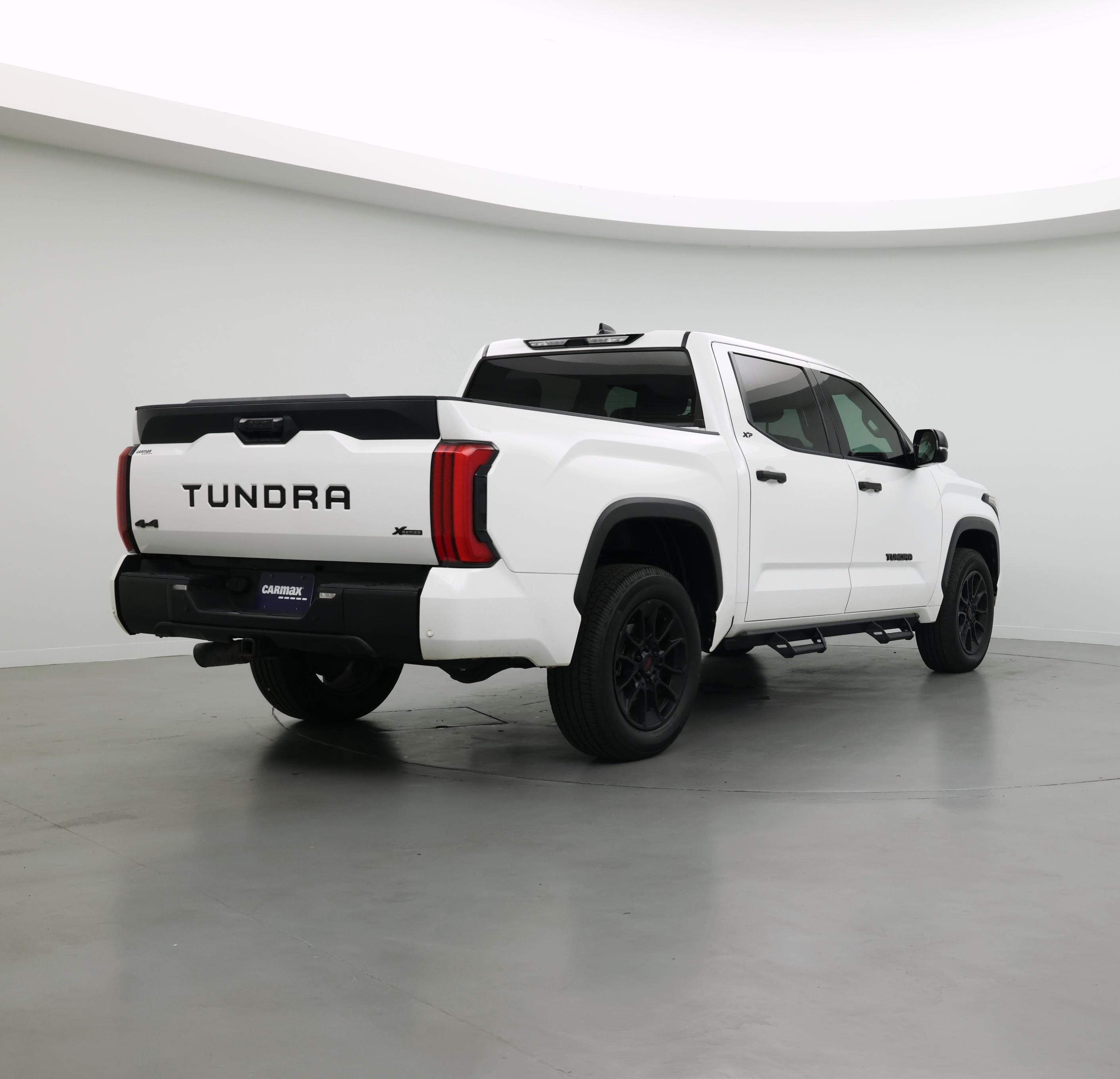 Thumbnail: 2023 Toyota Tundra - 8
