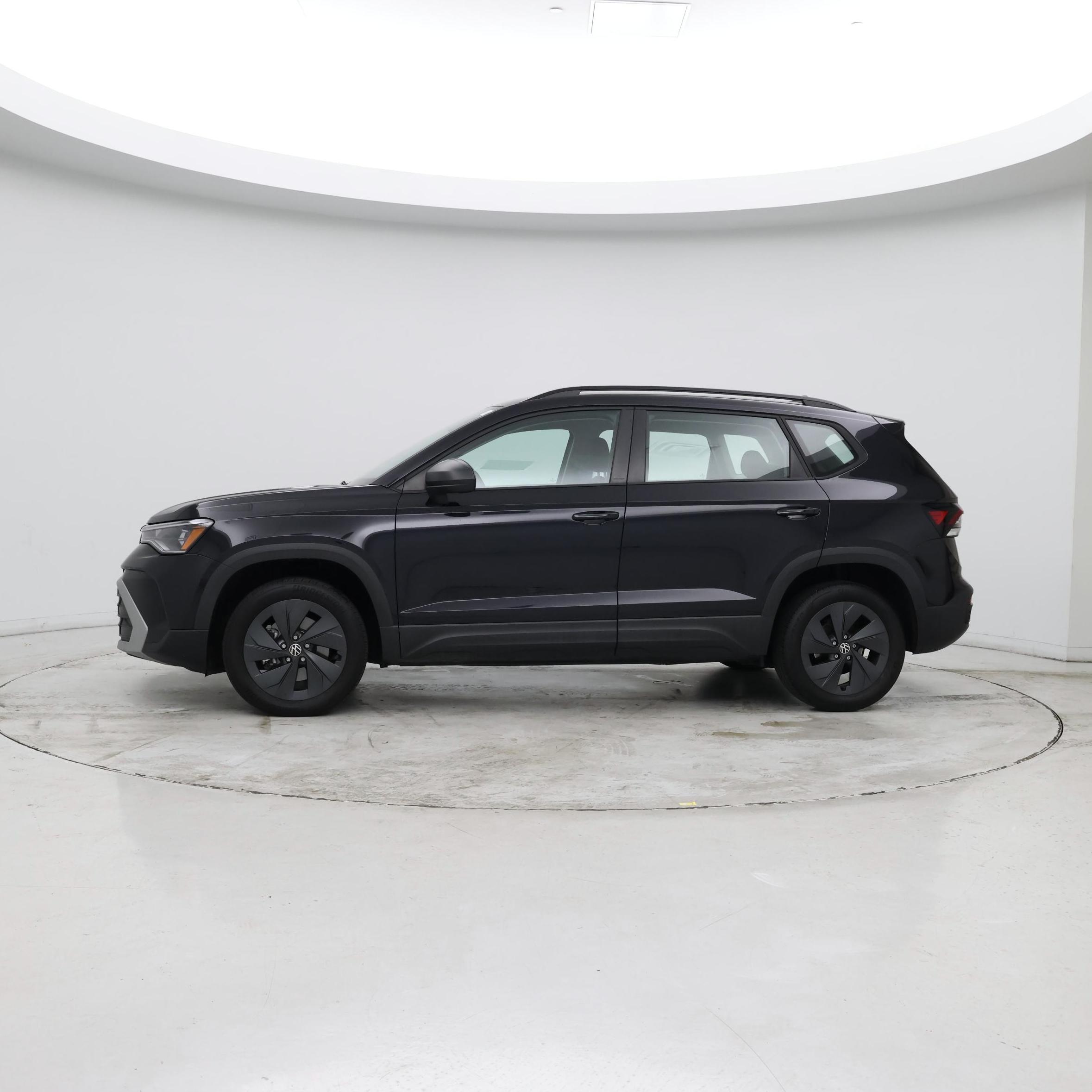 Thumbnail: 2025 Volkswagen Taos - 2