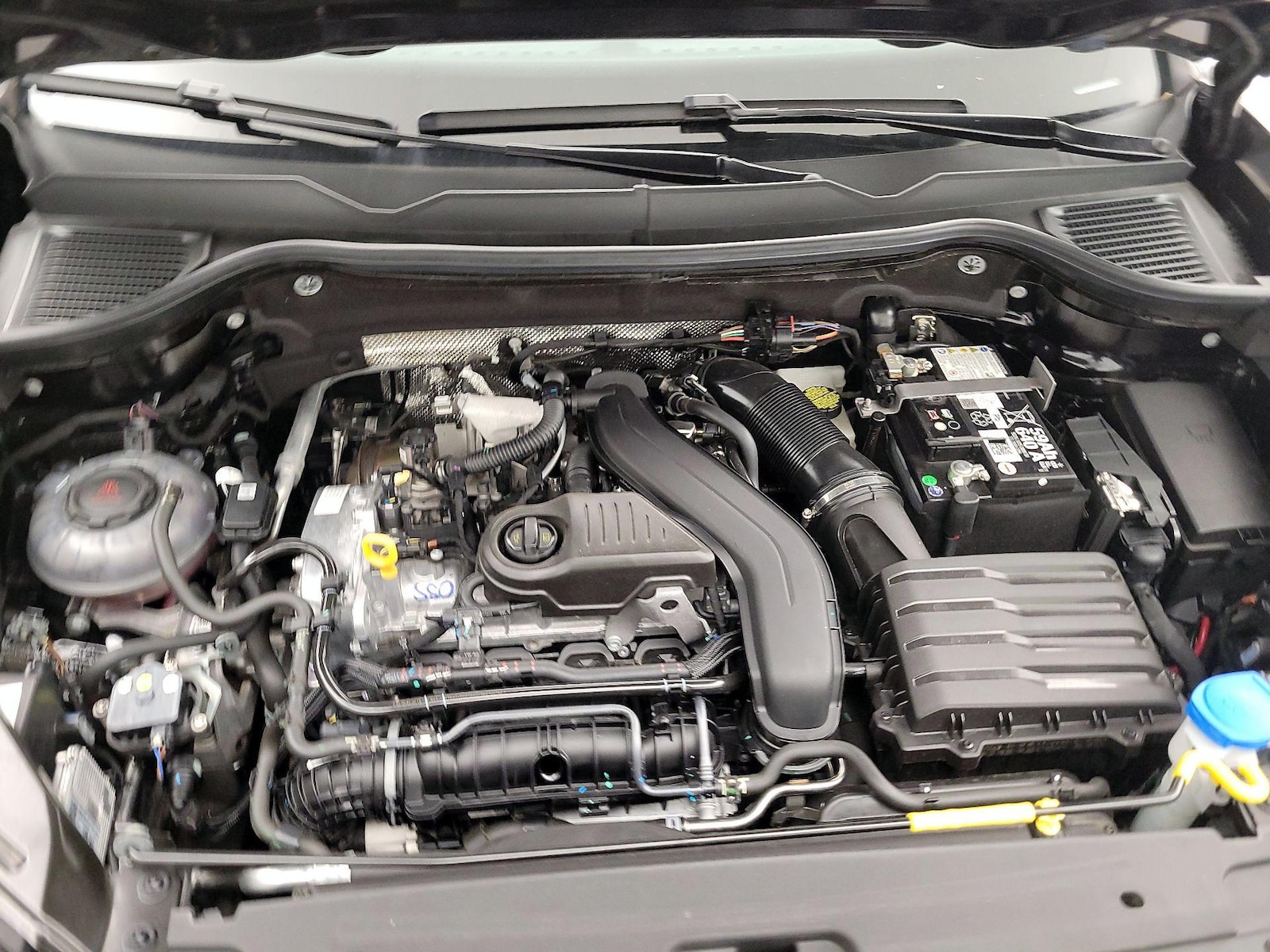 2025 Volkswagen Taos S - Photo 22