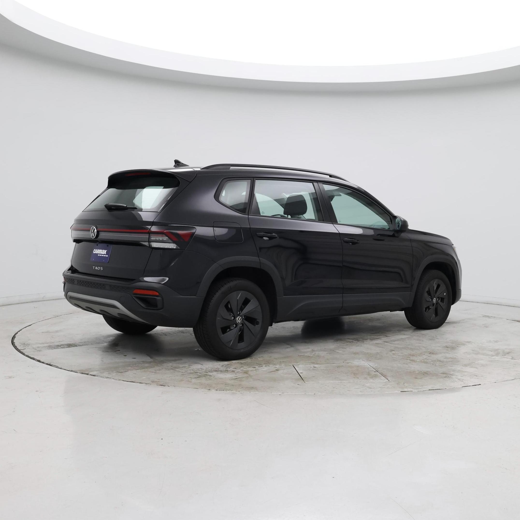 Thumbnail: 2025 Volkswagen Taos - 6
