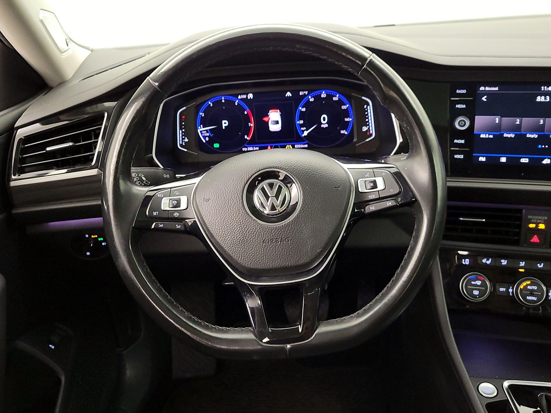 Thumbnail: 2019 Volkswagen Jetta - 10