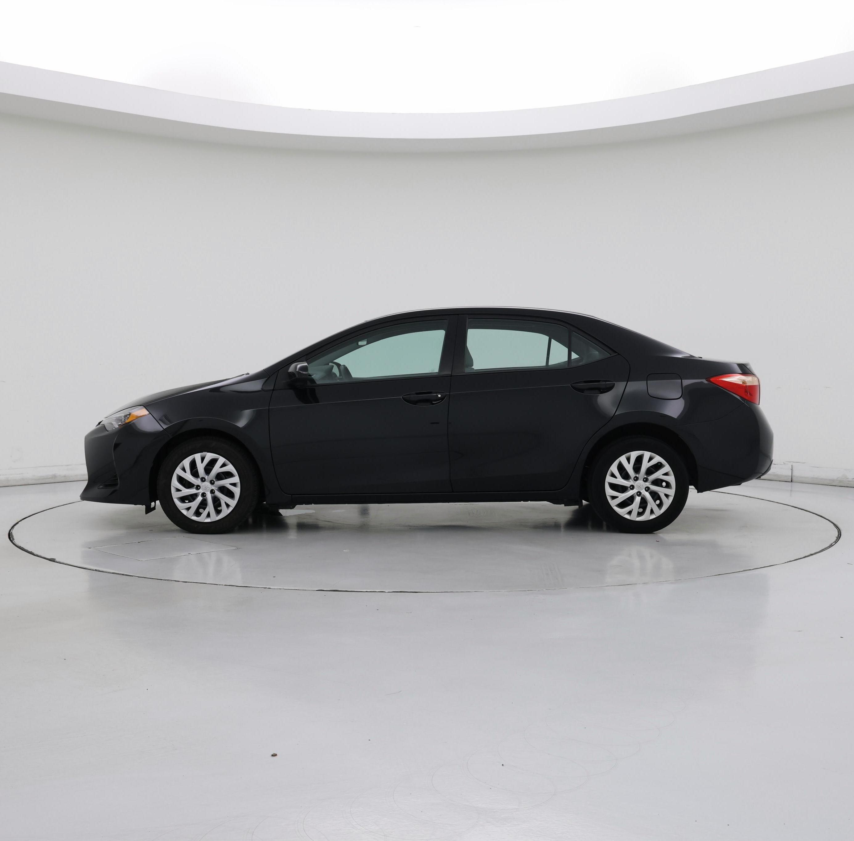Thumbnail: 2019 Toyota Corolla - 3