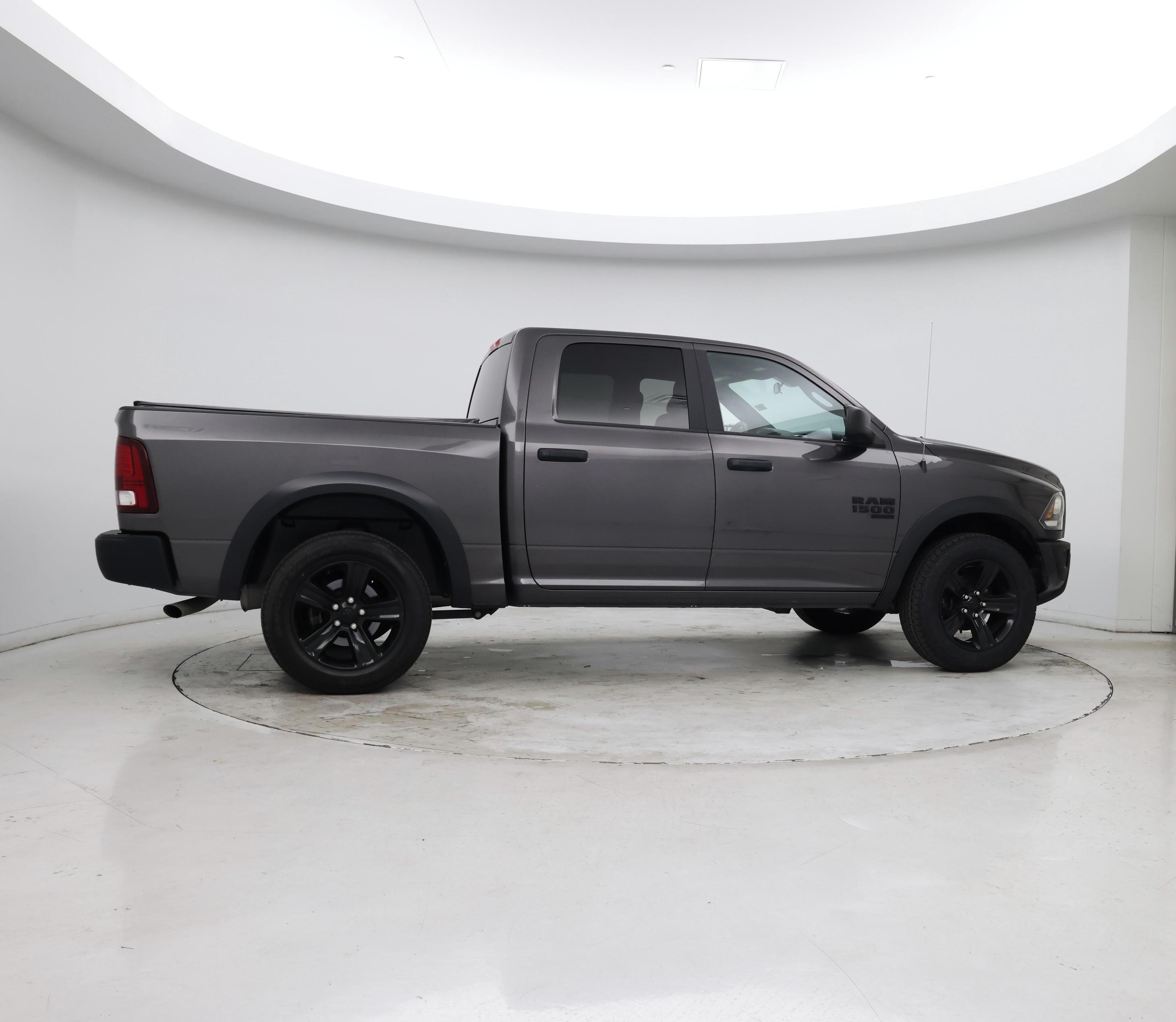 Thumbnail: 2024 RAM 1500 Classic - 8