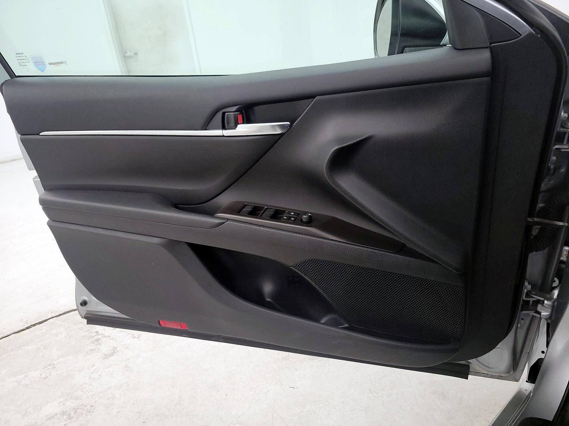 Thumbnail: 2024 Toyota Camry - 12
