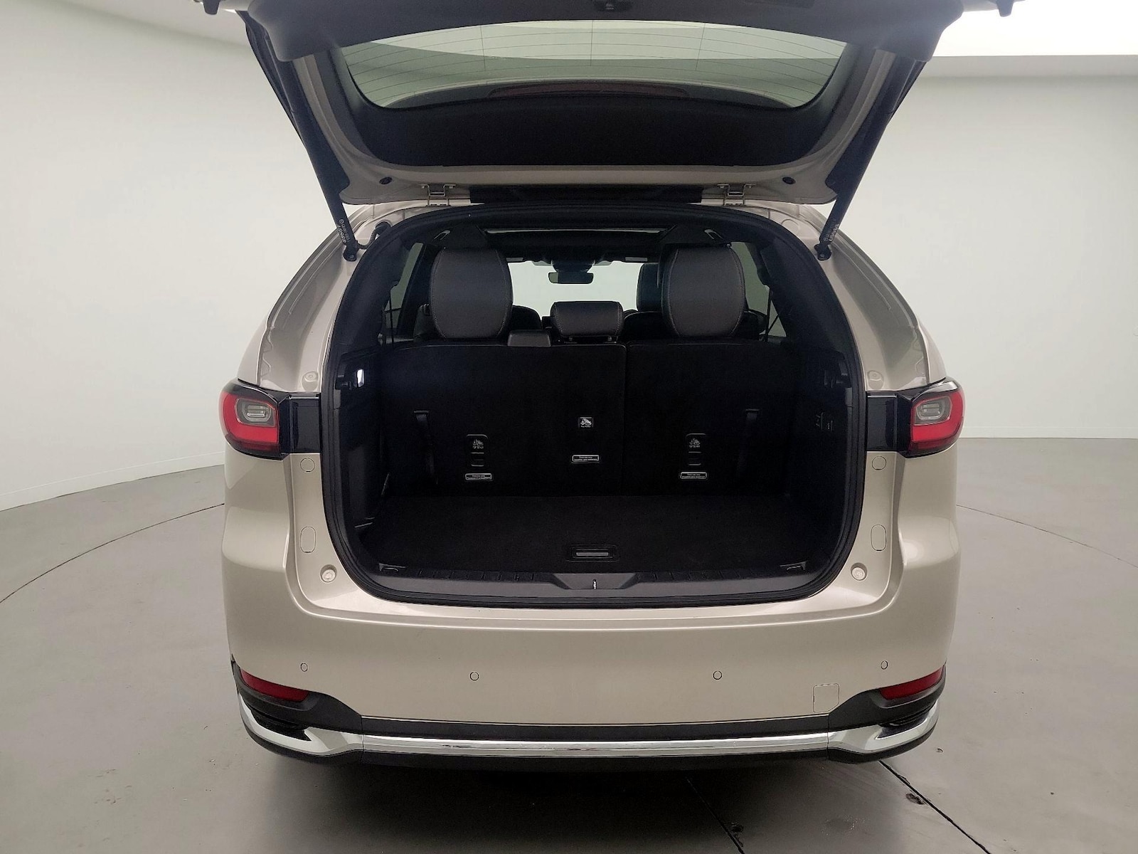 2025 Mazda CX-90 Premium Plus Package - Photo 23