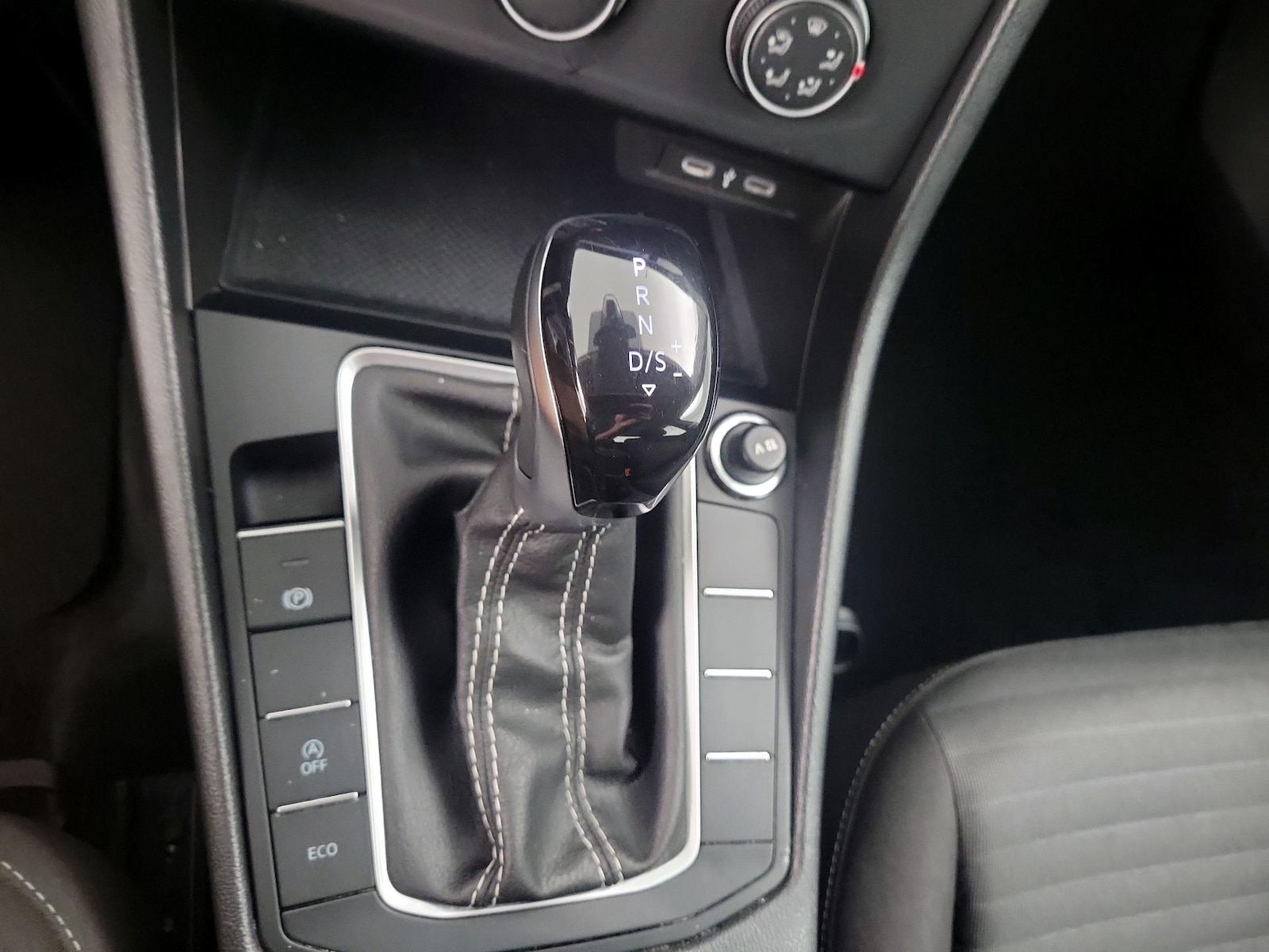 2024 Volkswagen Jetta S - Photo 18