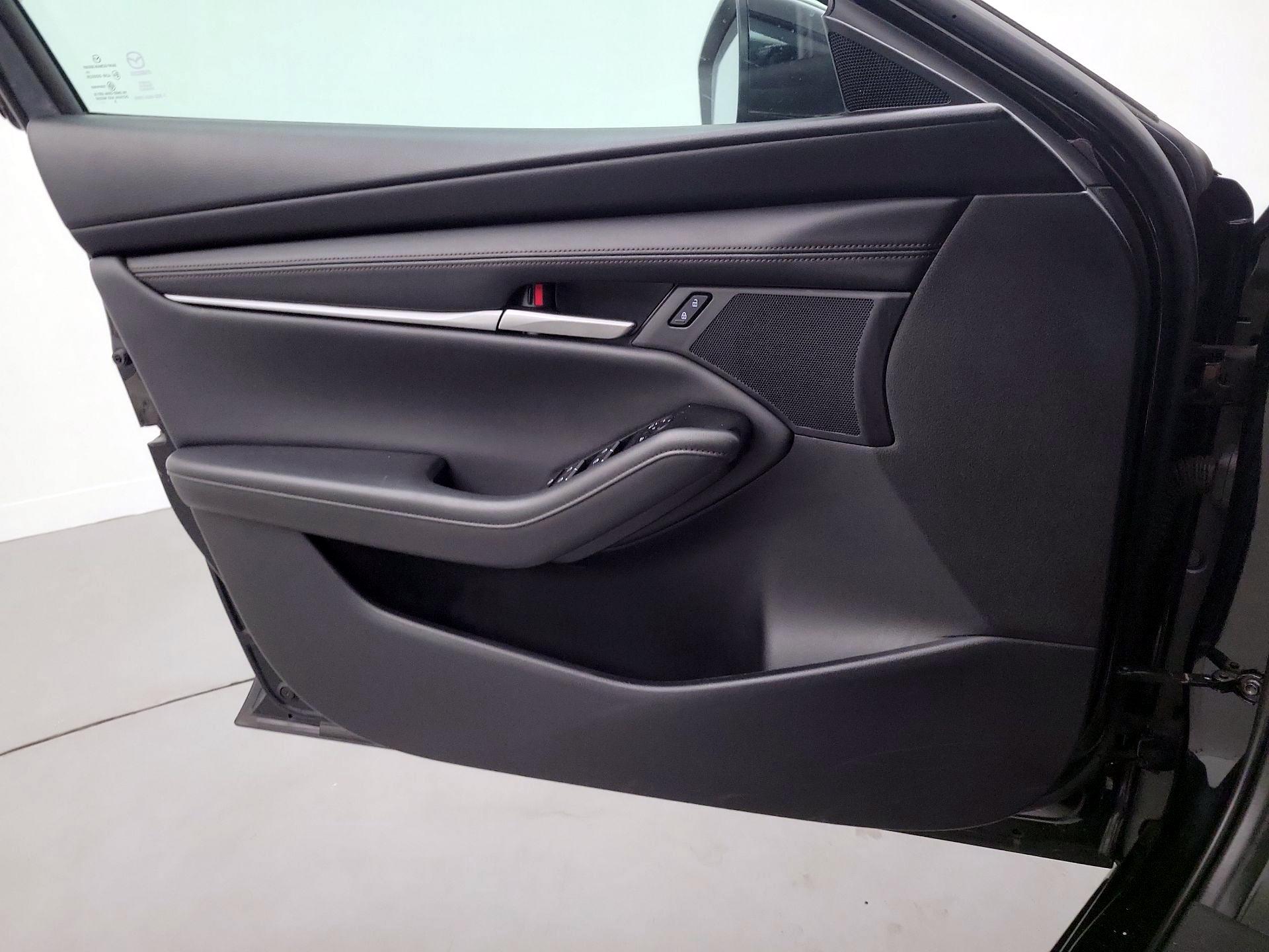 Thumbnail: 2024 Mazda Mazda3 - 12