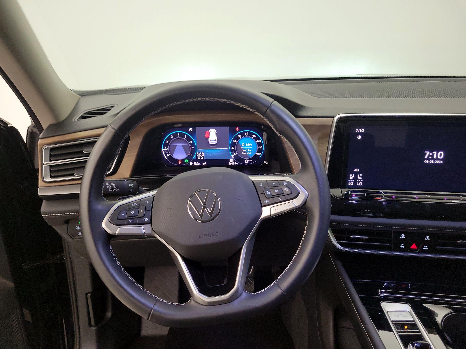 Thumbnail: 2025 Volkswagen Atlas - 10