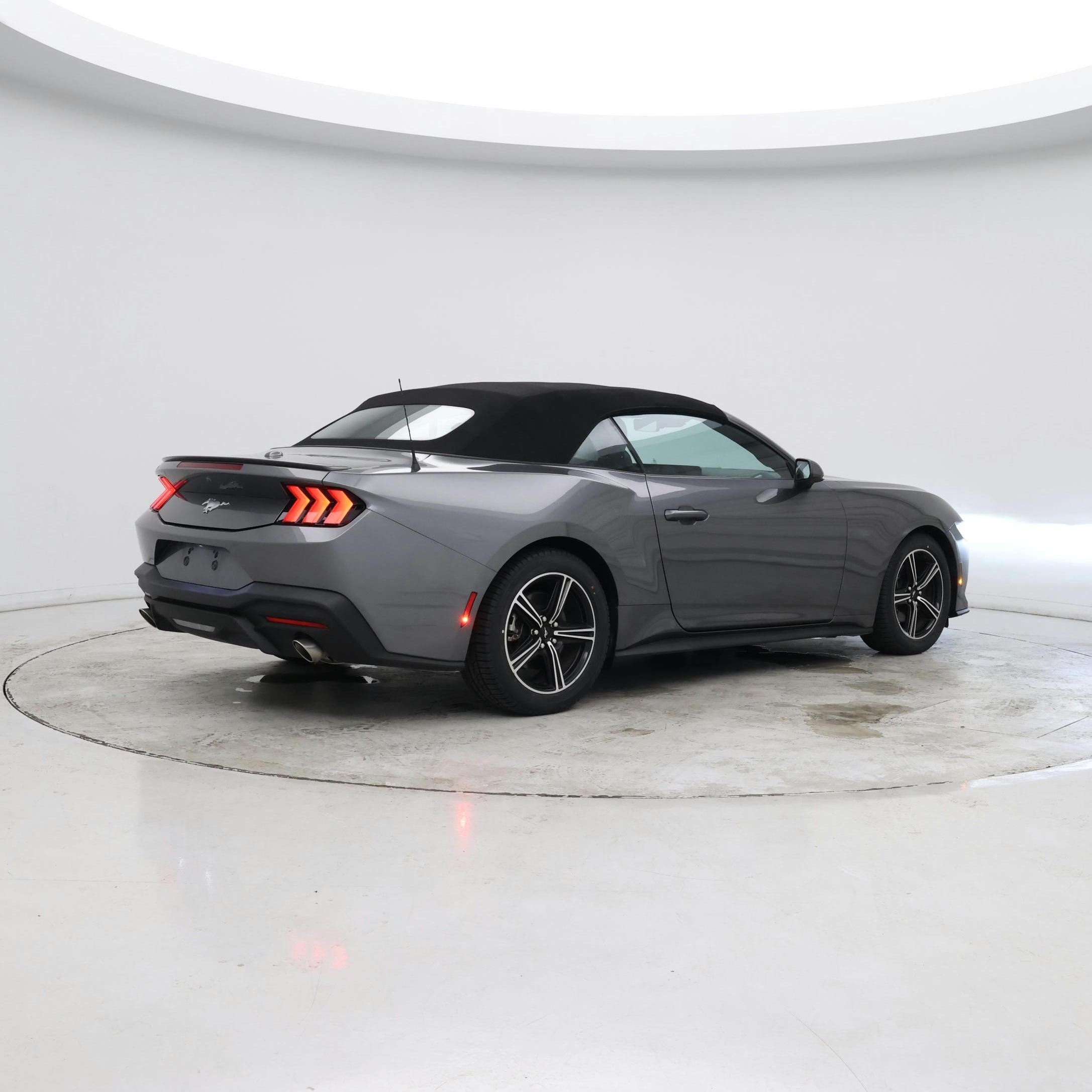 Thumbnail: 2025 Ford Mustang - 6
