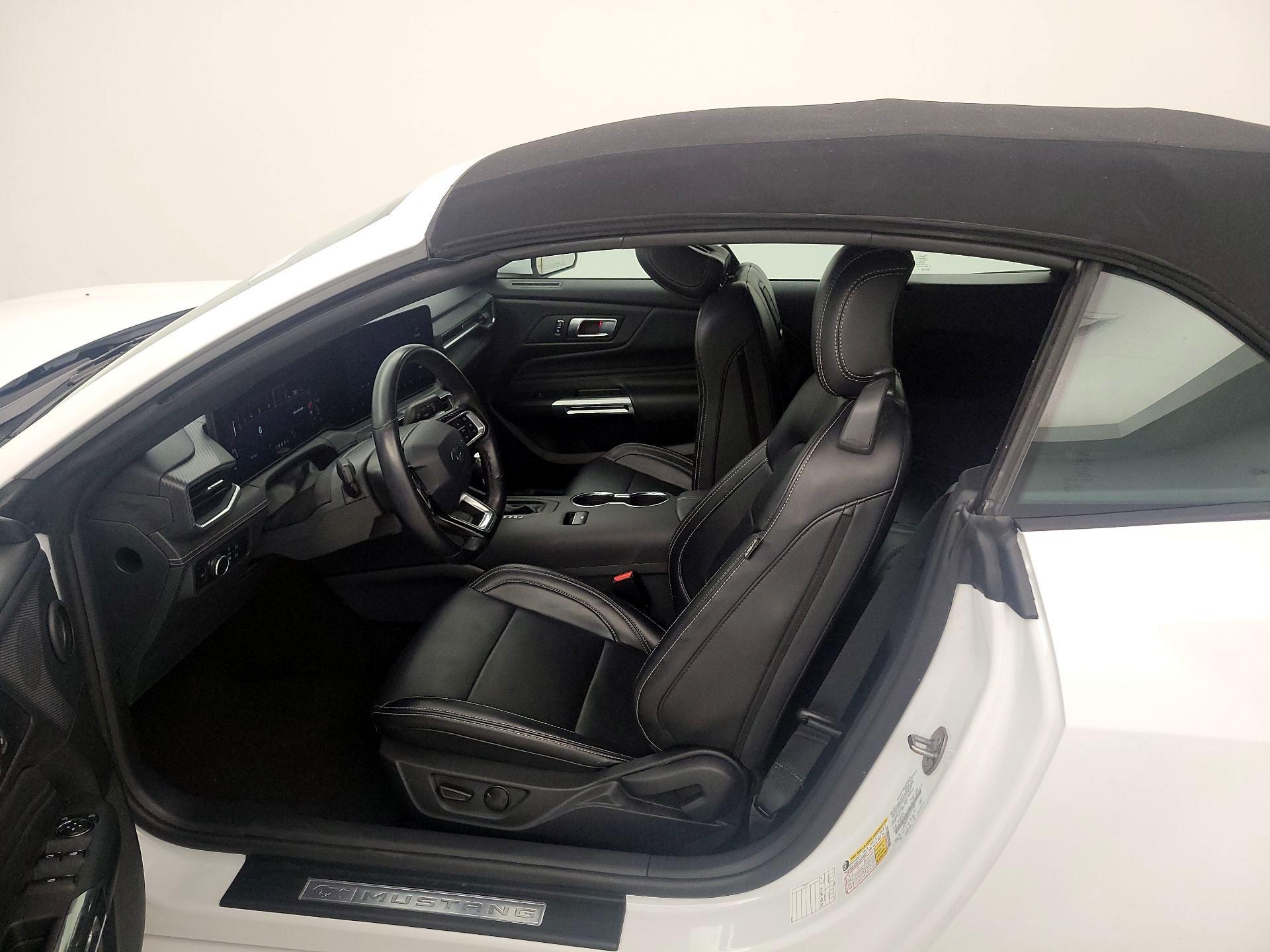 Thumbnail: 2025 Ford Mustang - 11