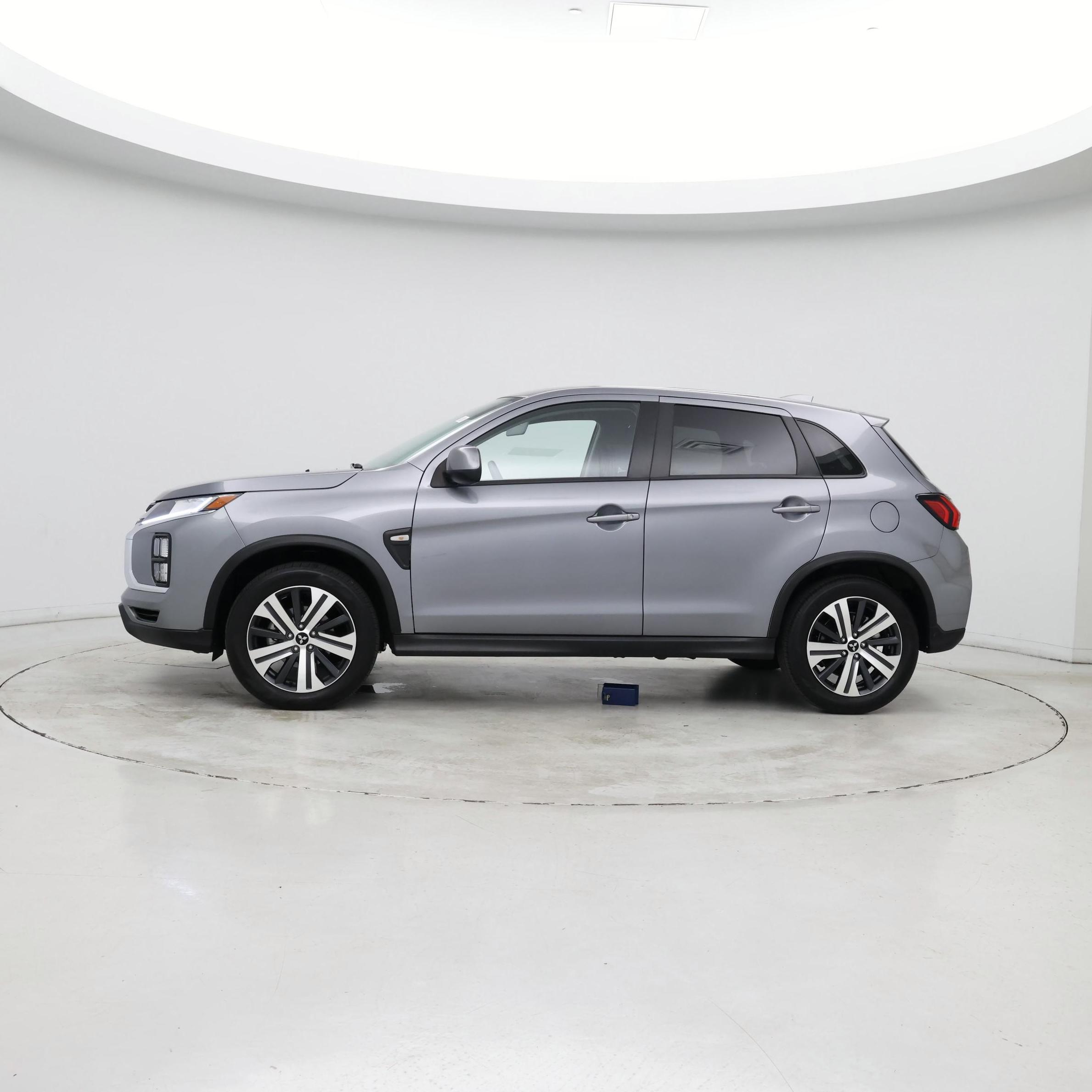 Thumbnail: 2025 Mitsubishi Outlander Sport - 2