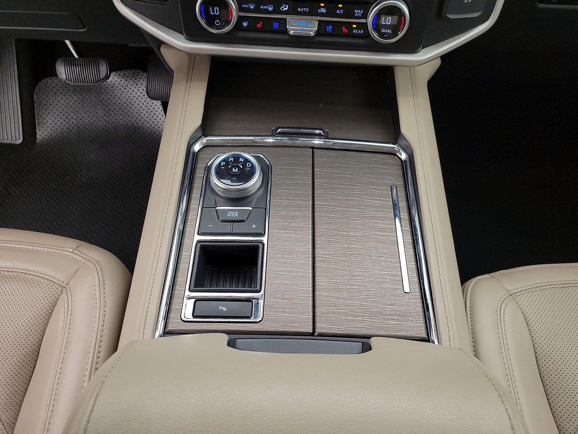 Thumbnail: 2024 Ford Expedition - 18