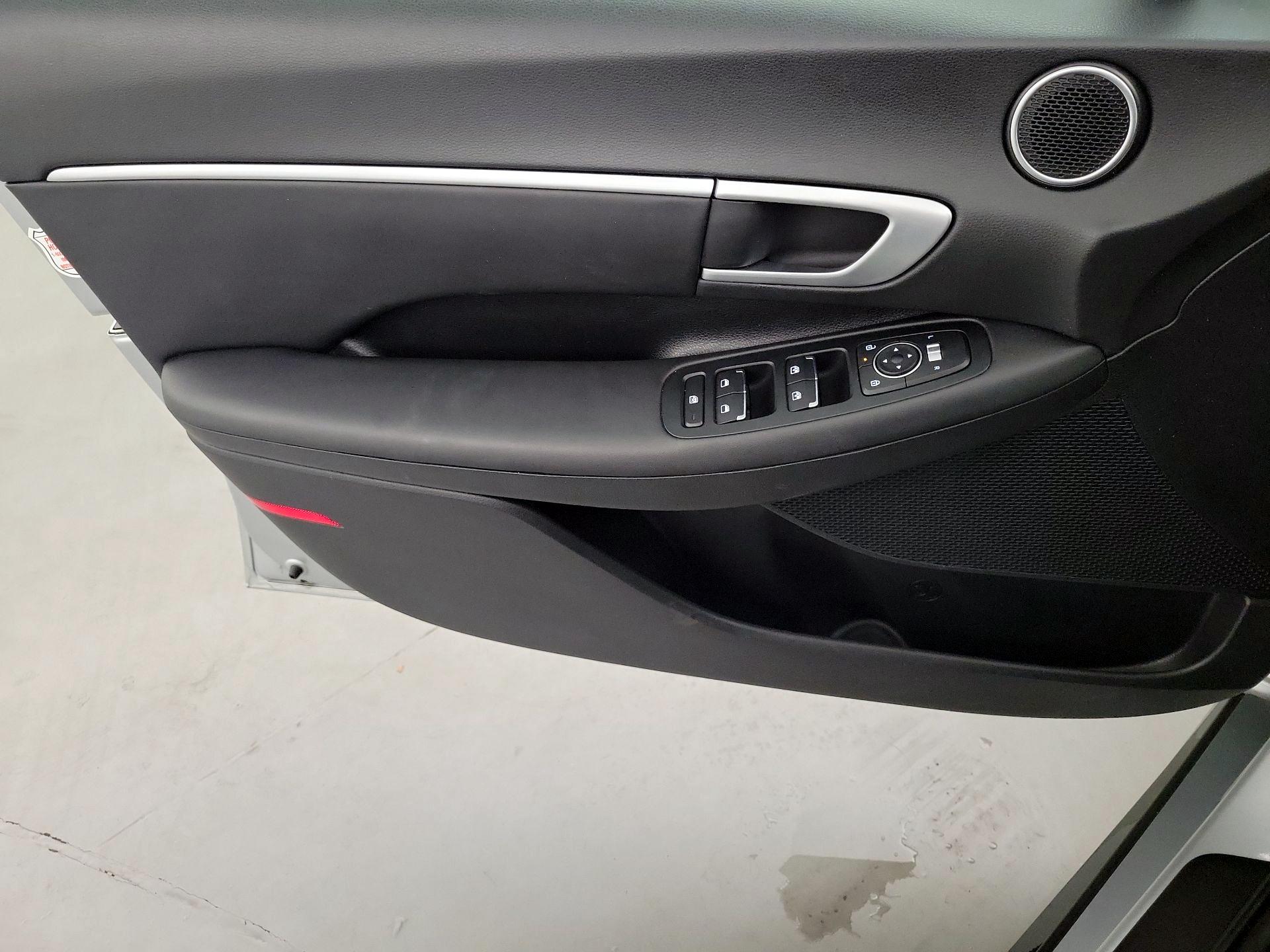 Thumbnail: 2025 Hyundai Sonata - 10