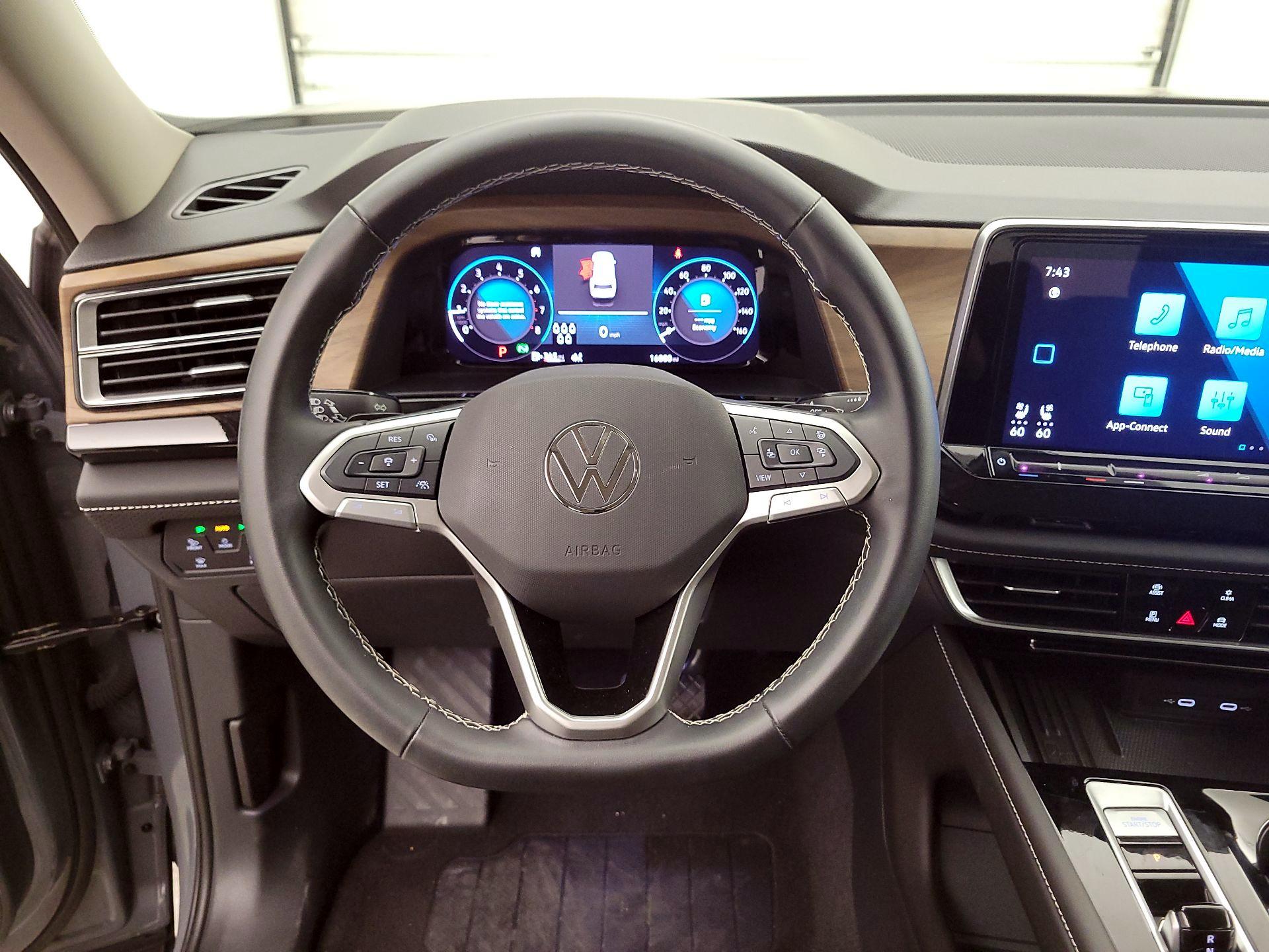 Thumbnail: 2025 Volkswagen Atlas - 10