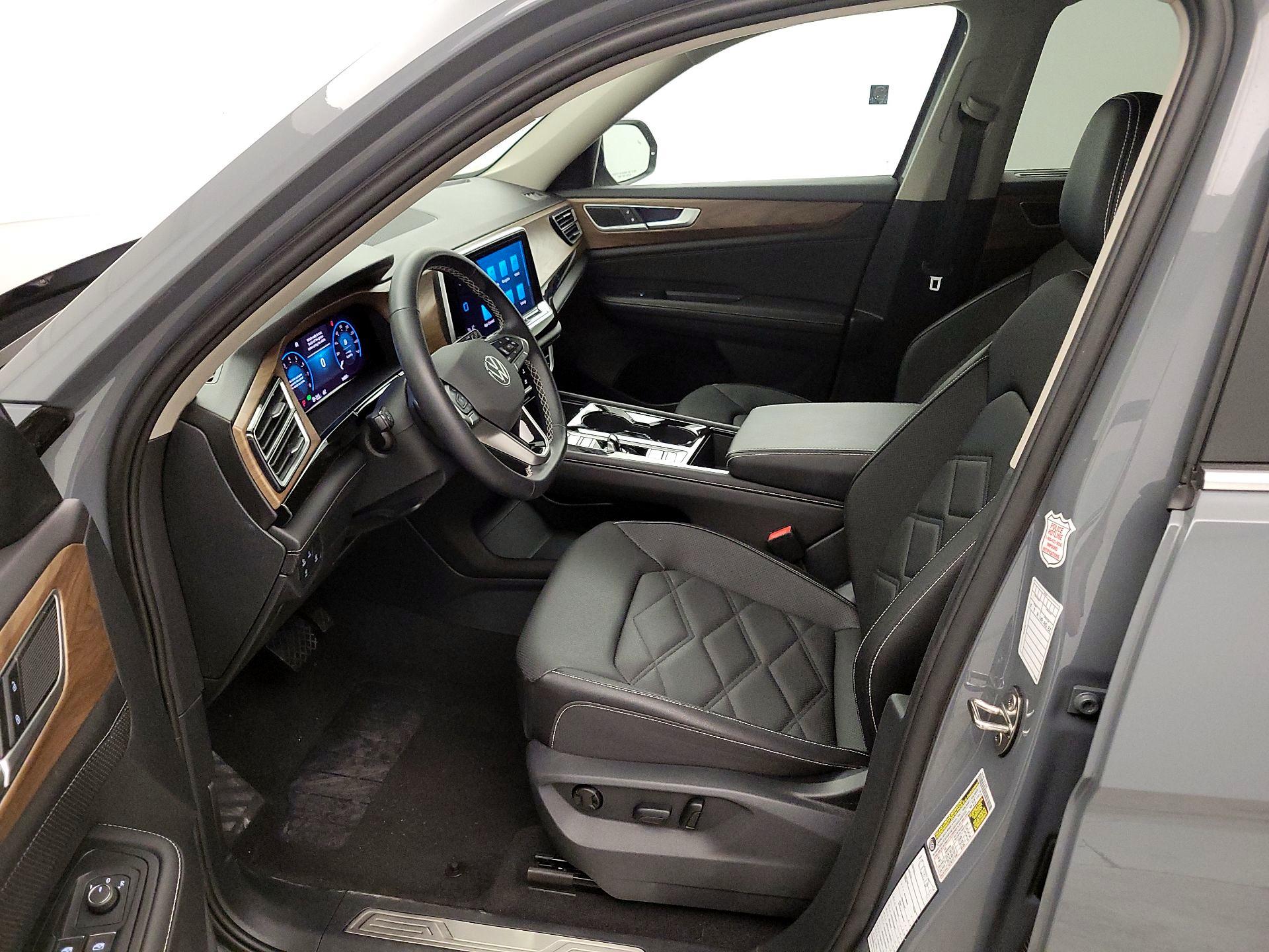 Thumbnail: 2025 Volkswagen Atlas - 11